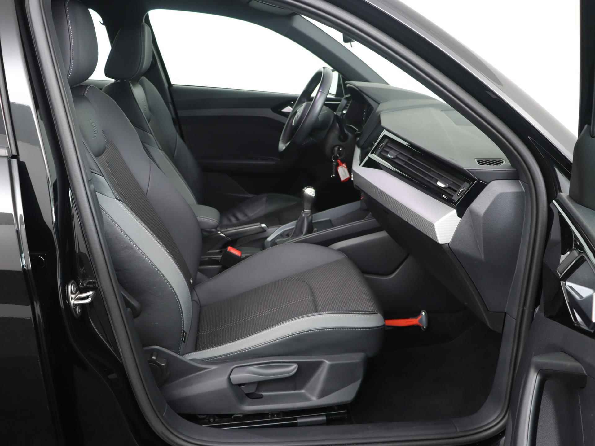 Audi A1 Sportback 25 TFSI Pro Line S | S-Line | Sportstoelen | Apple CarPlay | Full LED | - 18/40