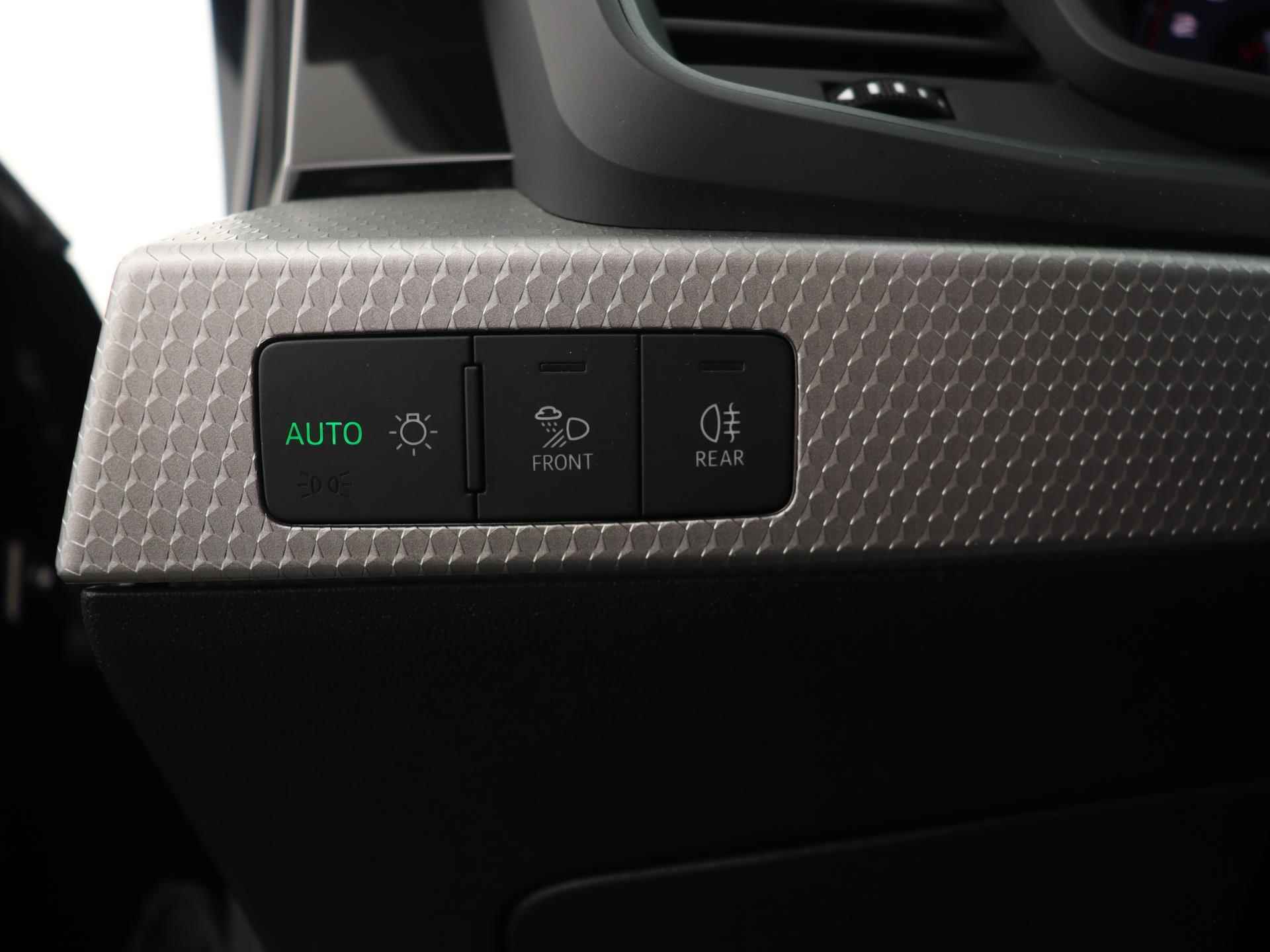 Audi A1 Sportback 25 TFSI Pro Line S | S-Line | Sportstoelen | Apple CarPlay | Full LED | - 25/40