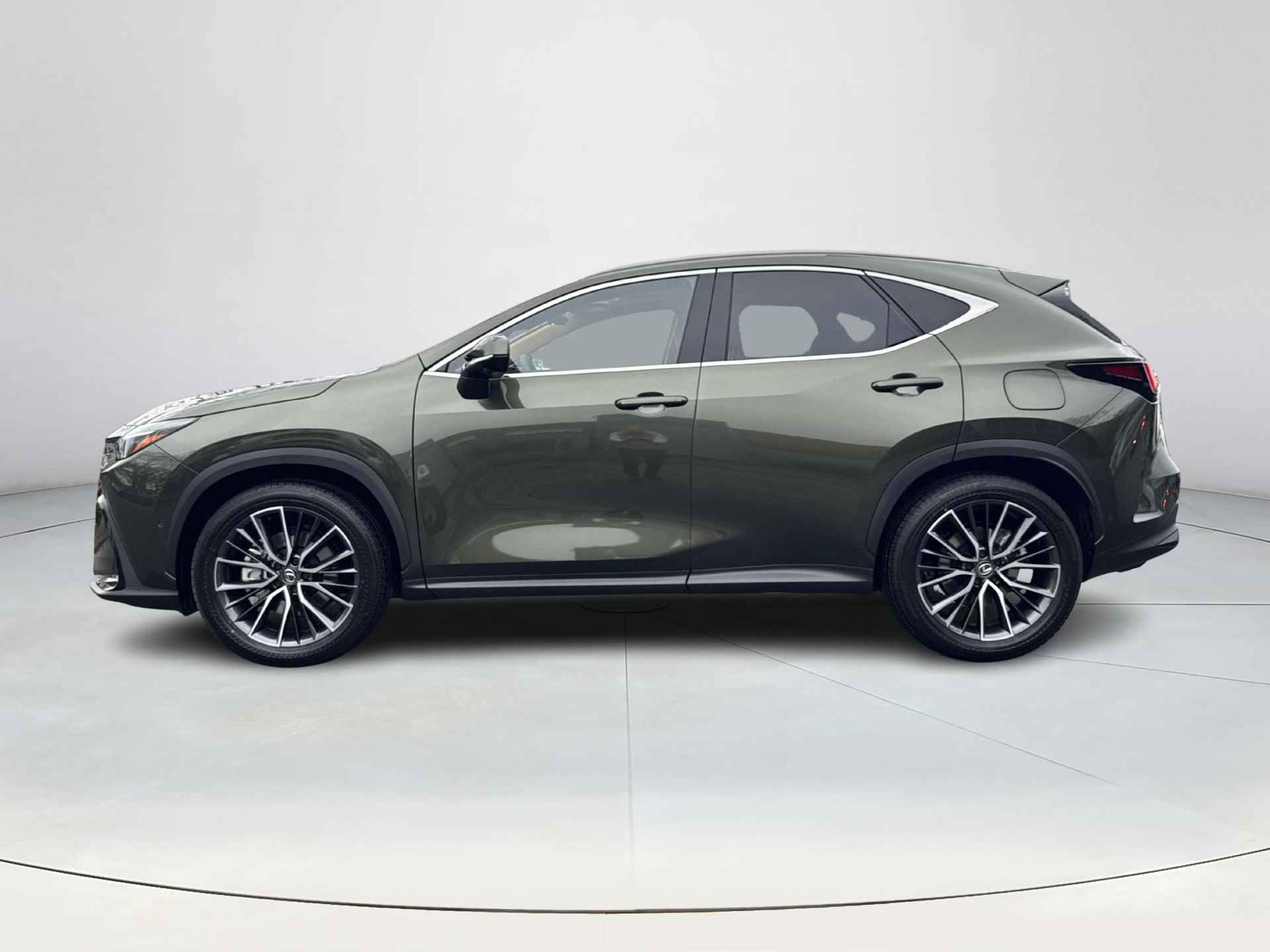 Lexus NX 450h+ AWD Executive Line | 06-10141018 Voor meer informatie - 3/46