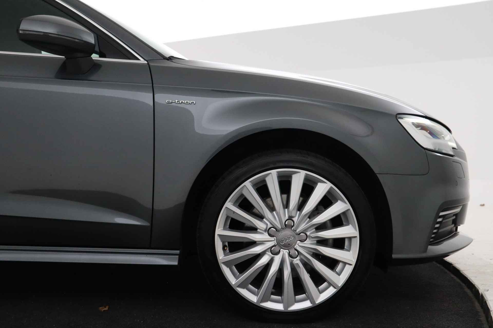 Audi A3 Sportback 1.4 e-tron Lease Edition - S-line, Nieuw model!, Digitale cockpit! Climate - 10/40