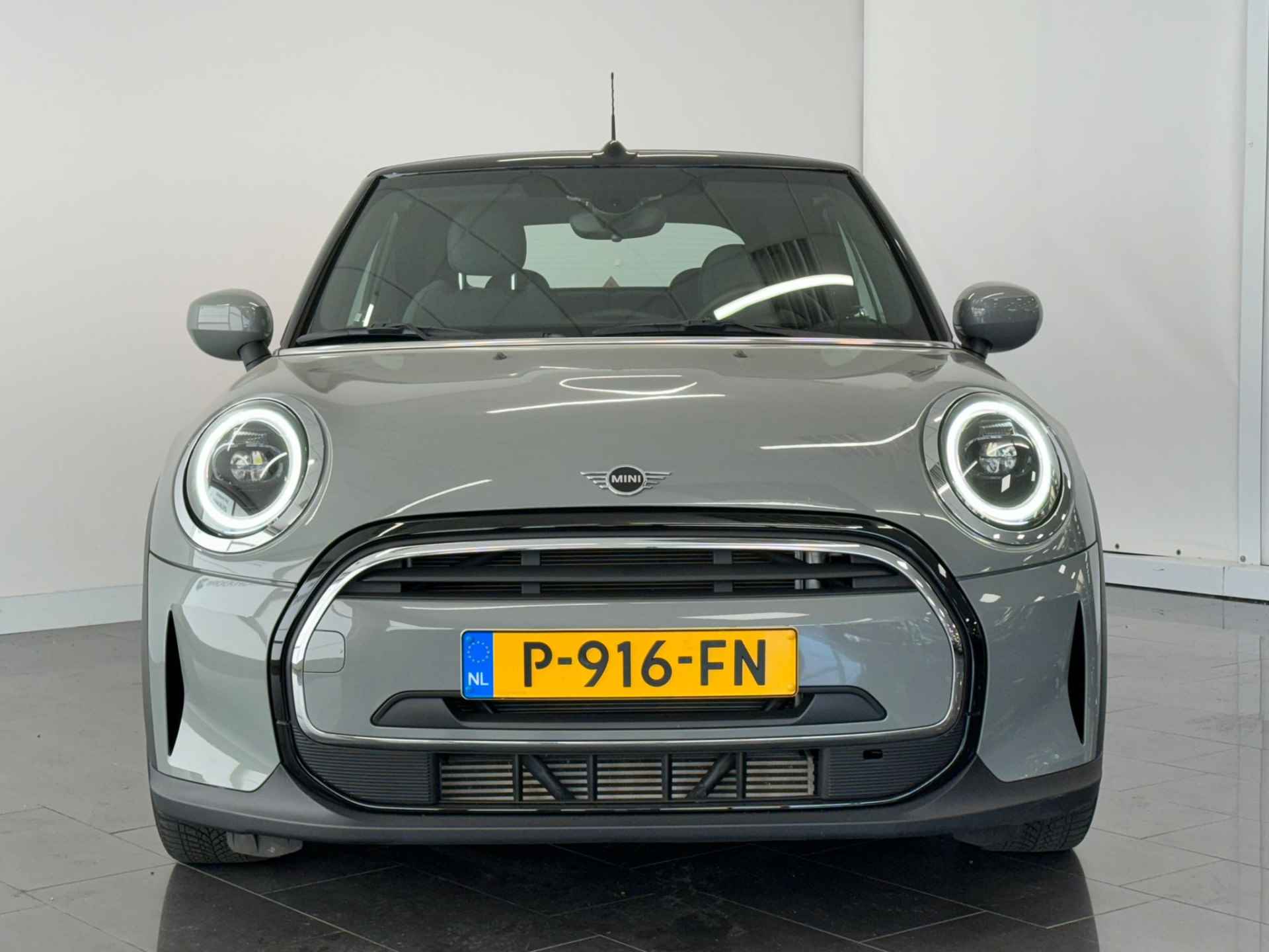 MINI Cabrio 1.5 Cooper Business Edition | Airco | Cruise control | Carplay | Leder | Alarm | DAB | LED | - 32/35