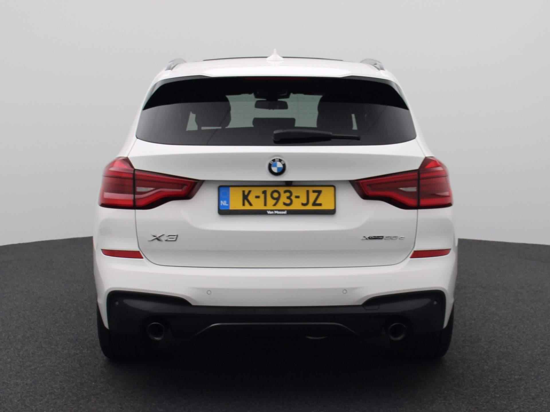 BMW X3 xDrive30e eDrive Edition M-sport | Lederen Bekleding | Navigatie | Schuifdak | Camera | Stuur + Stoelverwarming | - 5/43