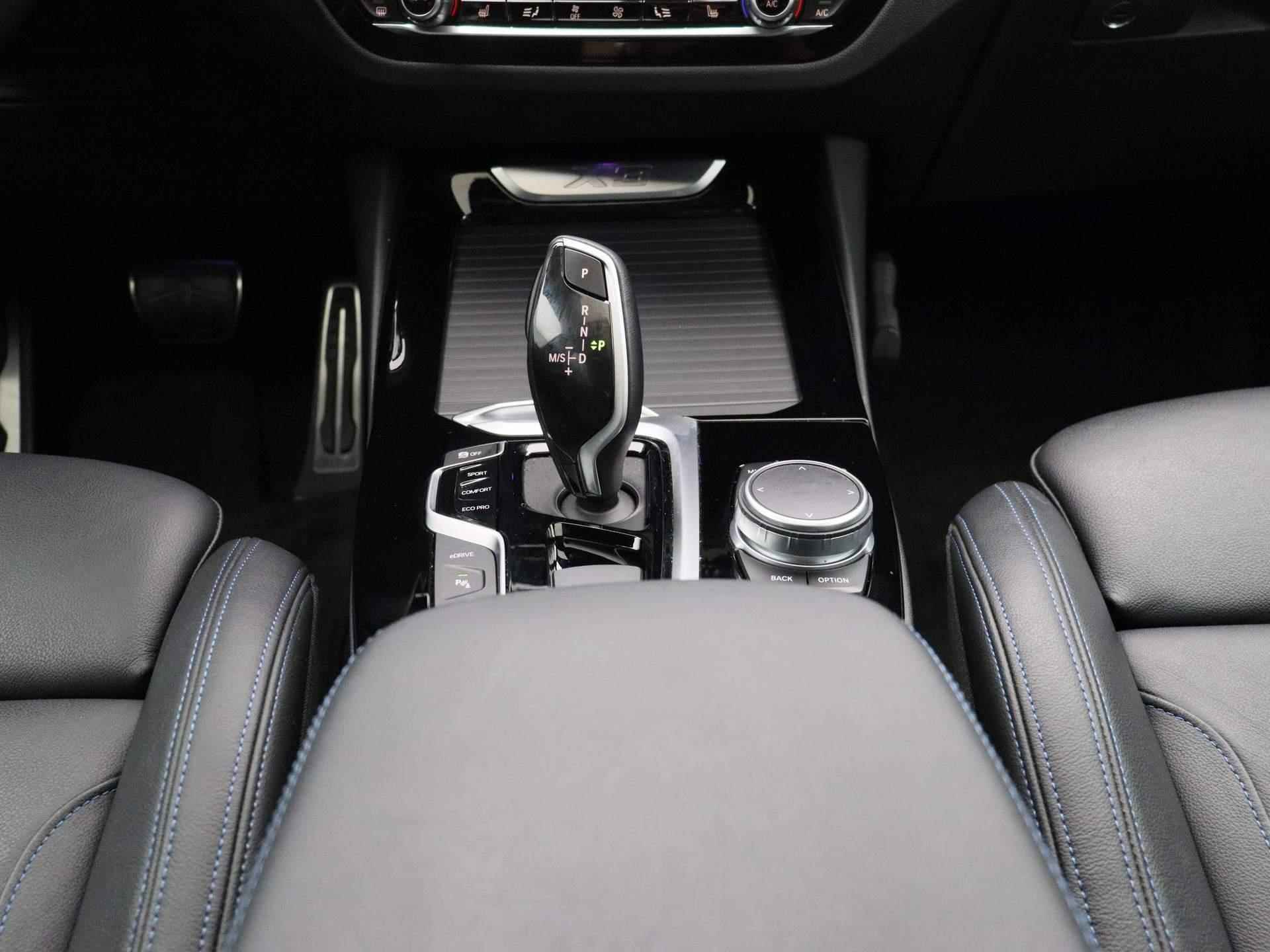 BMW X3 xDrive30e eDrive Edition M-sport | Lederen Bekleding | Navigatie | Schuifdak | Camera | Stuur + Stoelverwarming | - 10/43
