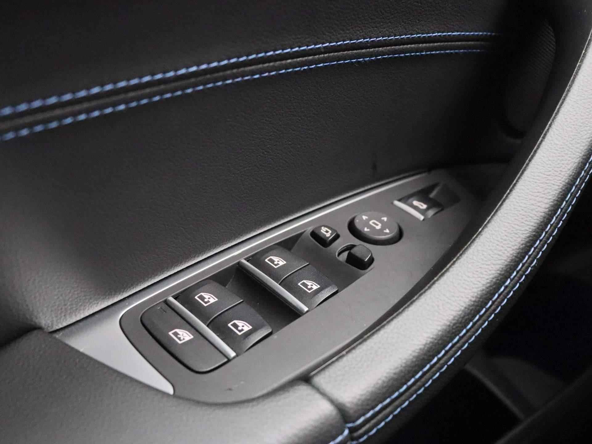 BMW X3 xDrive30e eDrive Edition M-sport | Lederen Bekleding | Navigatie | Schuifdak | Camera | Stuur + Stoelverwarming | - 28/43
