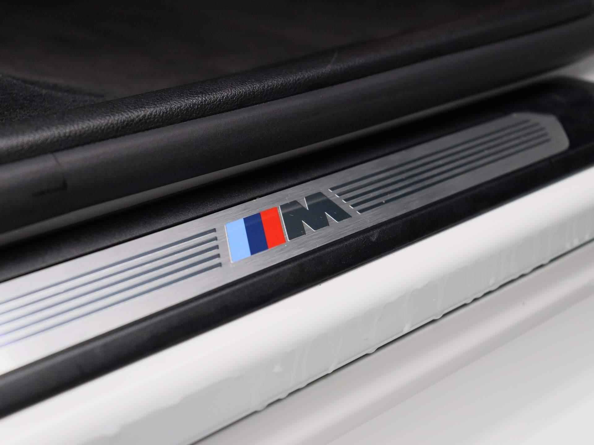BMW X3 xDrive30e eDrive Edition M-sport | Lederen Bekleding | Navigatie | Schuifdak | Camera | Stuur + Stoelverwarming | - 32/43