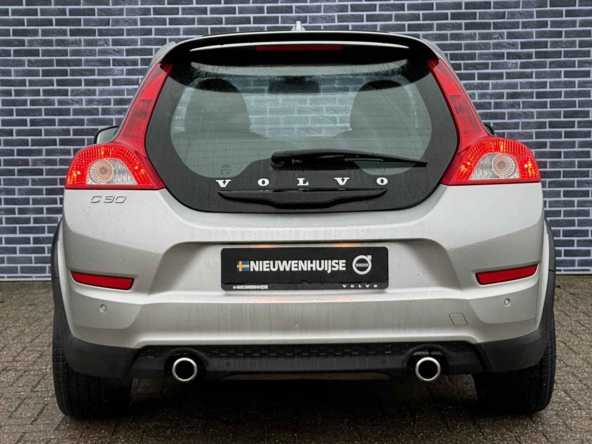 Volvo C30 2.5 T5 Kinetic | Uniek | Leder | Bi Xenon | Schuif Kanteldak | Stoelverwarming | Memory | Standkachel | - 23/29