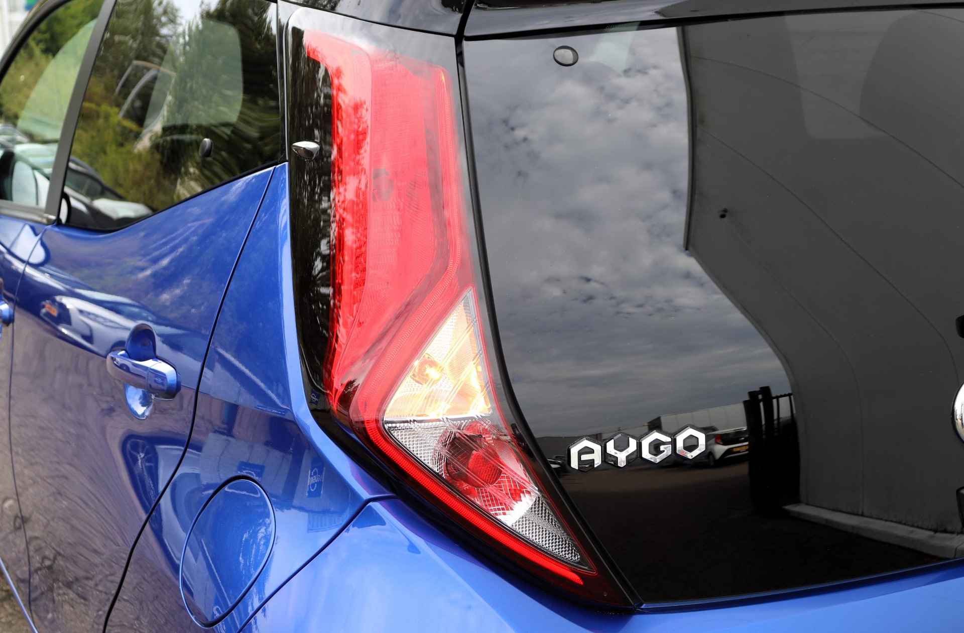 Toyota Aygo 1.0 VVT-i x-cite ultimate Clima-Camera - 30/31