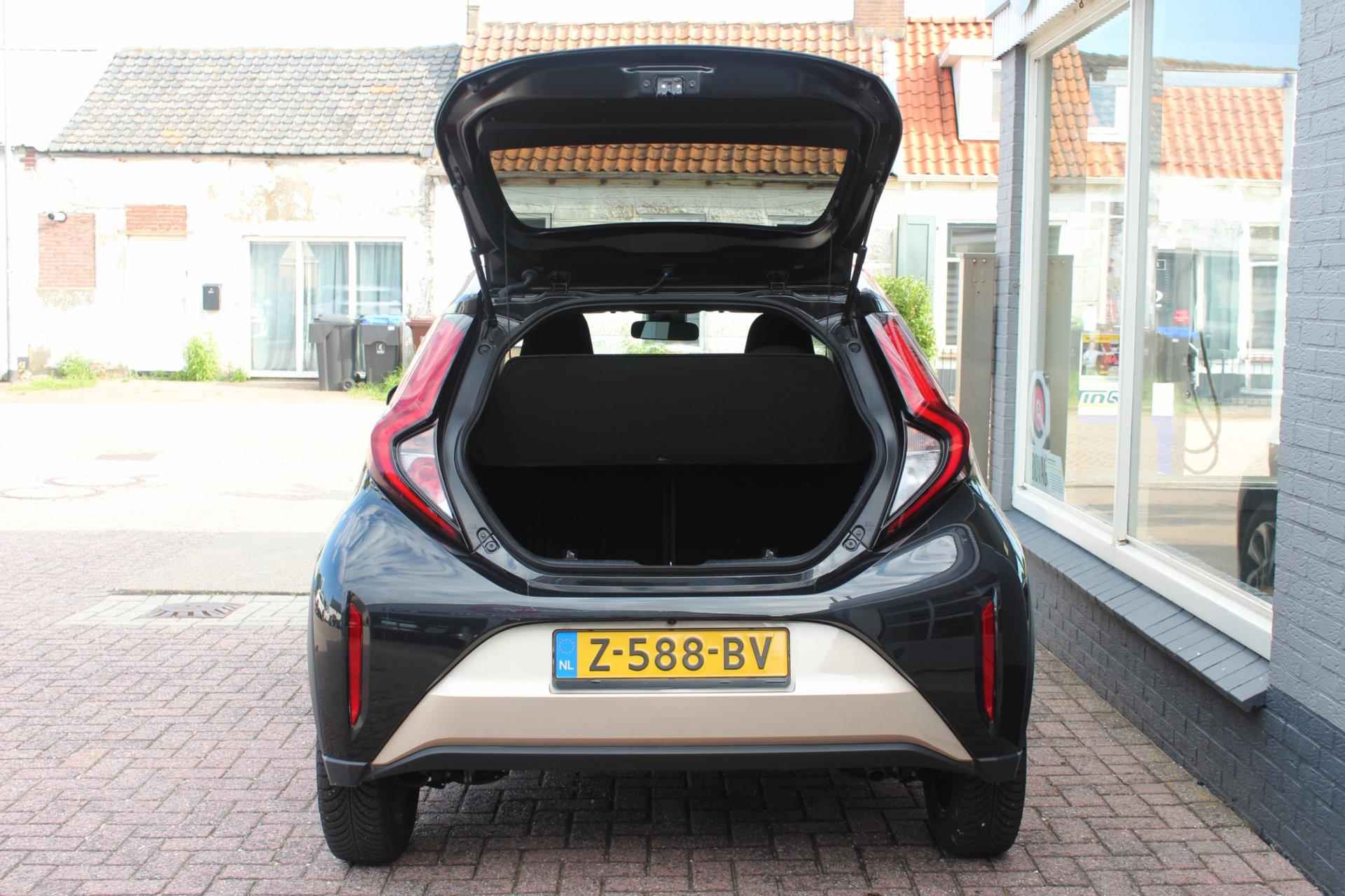 Toyota Aygo X 1.0 VVT-i MT Pulse - 7/28