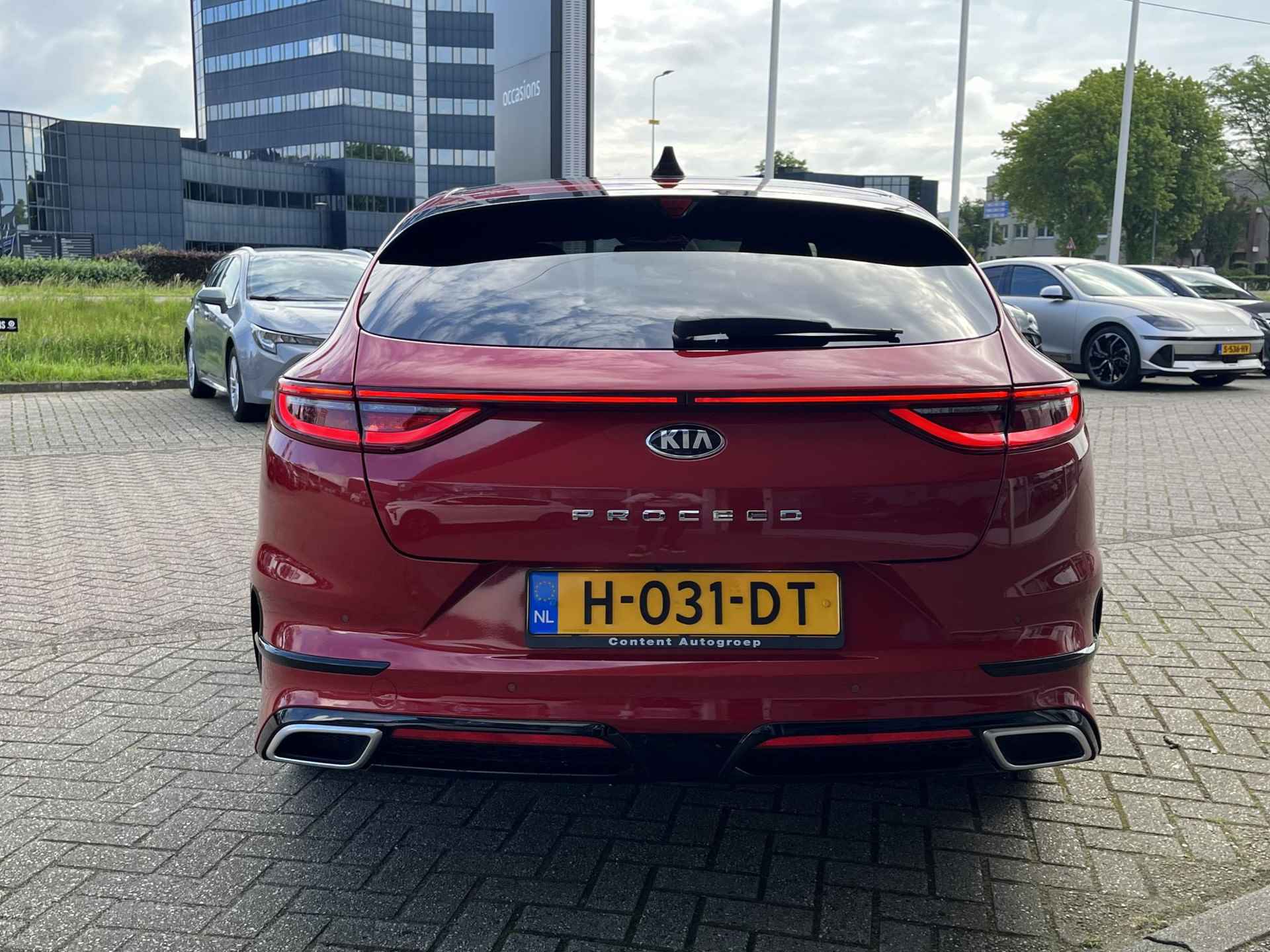 Kia ProCeed 1.0 T-GDI GT-PlusLine | Weekaanbieding! | Rijklaarprijs! | Panorama Dak Elektrisch | Climate Control | Navigatie | Cruise Control | JBL-Audio |  Alacantara Leder | Inclusief 12 mnd Garantie! | - 5/40