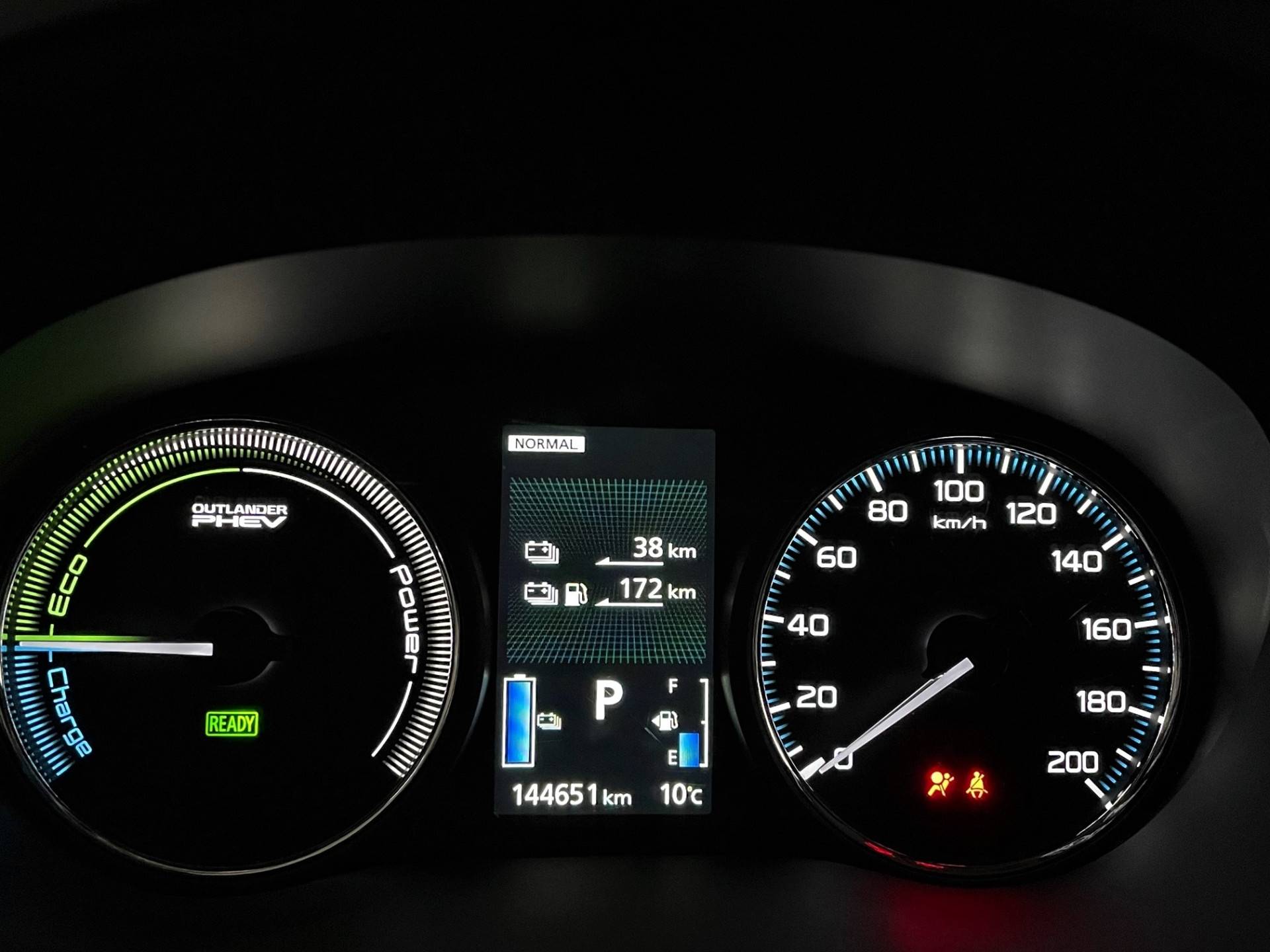 Mitsubishi Outlander 2.0 PHEV 4WD Platinum /LED/Camera/Trekhaak/18" - 5/36