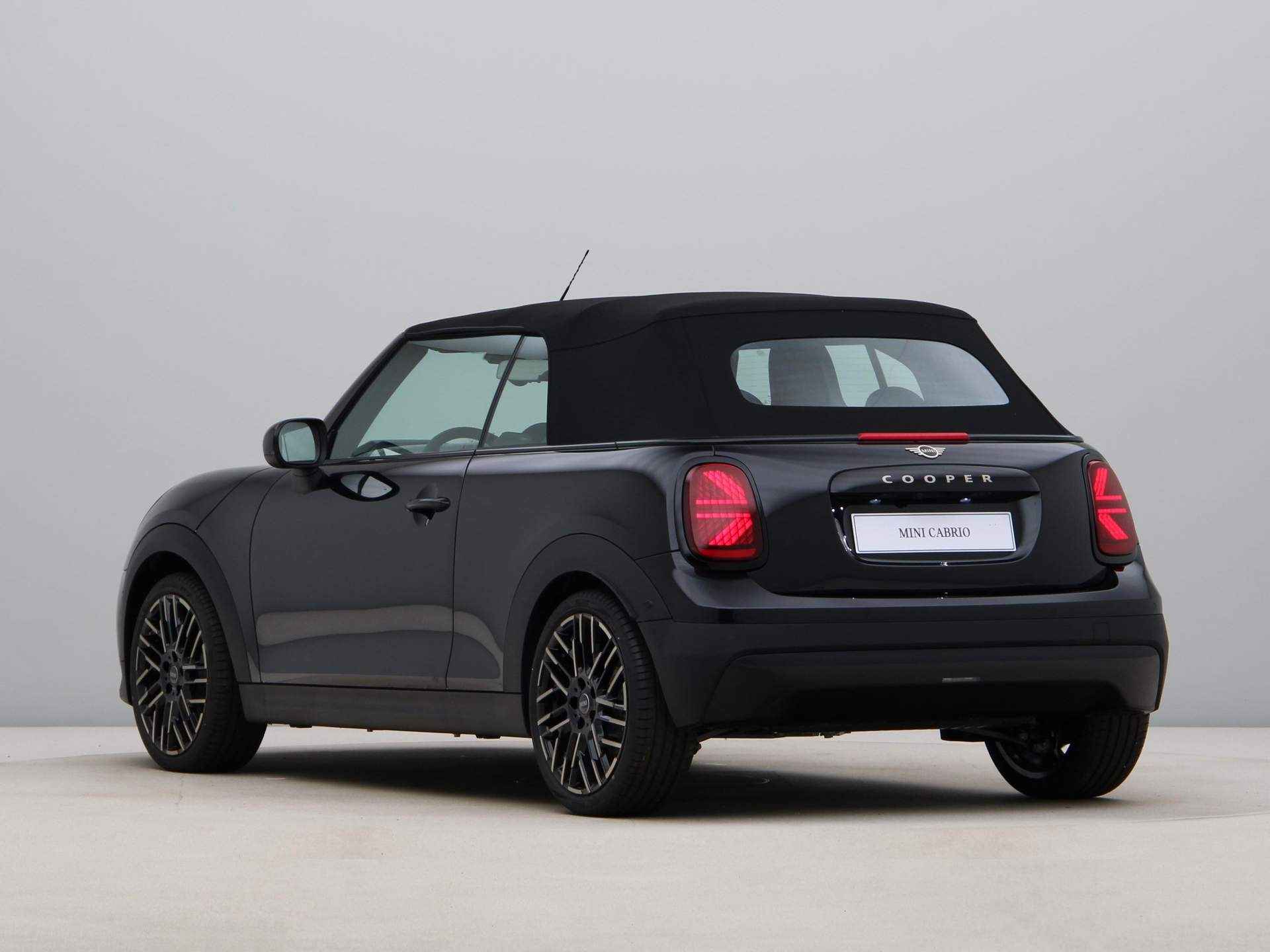 MINI Cabrio Cooper C Favoured Pakket M - 18/32