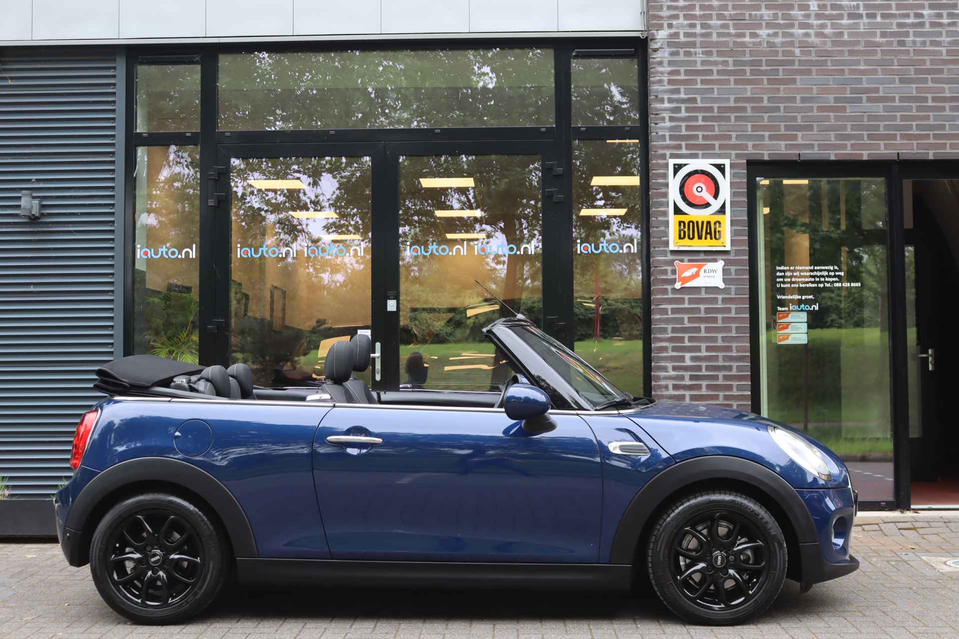 MINI Cabrio 1.5 Aut. Cooper Pepper LED/Navi/Pdc/Ecc/Crc/16" - 7/30