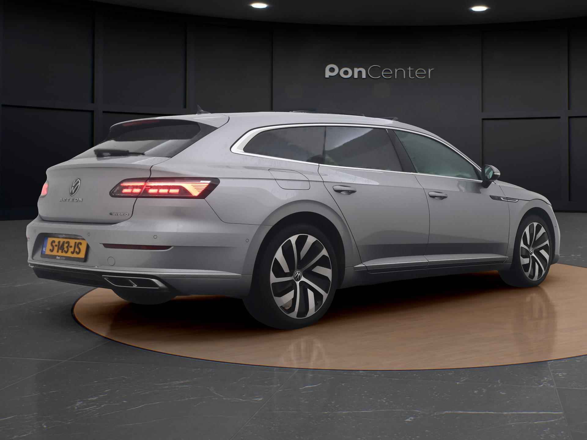 Volkswagen Arteon Shooting Brake 1.4 TSI eHybrid R-Line Business+ | NIEUW BINNEN | Pano dak | Navigatie | Stuur-/Stoelverwarming | Apple Carplay | 19"| ACC | Keyless | - 10/10