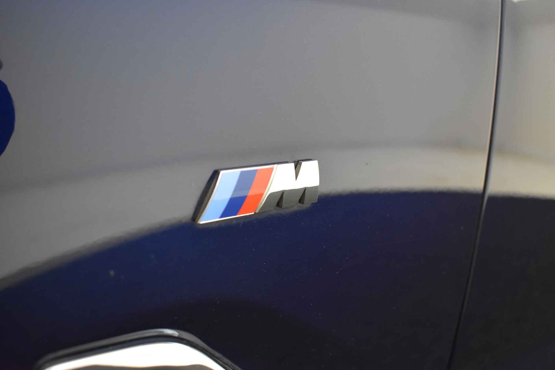 BMW 5 Serie Touring 540i xDrive High Executive M Sport Automaat / Panoramadak / Laserlight / Head-Up / Live Cockpit Professional / M Sportonderstel / Comfortstoelen / Harman Kardon - 54/55