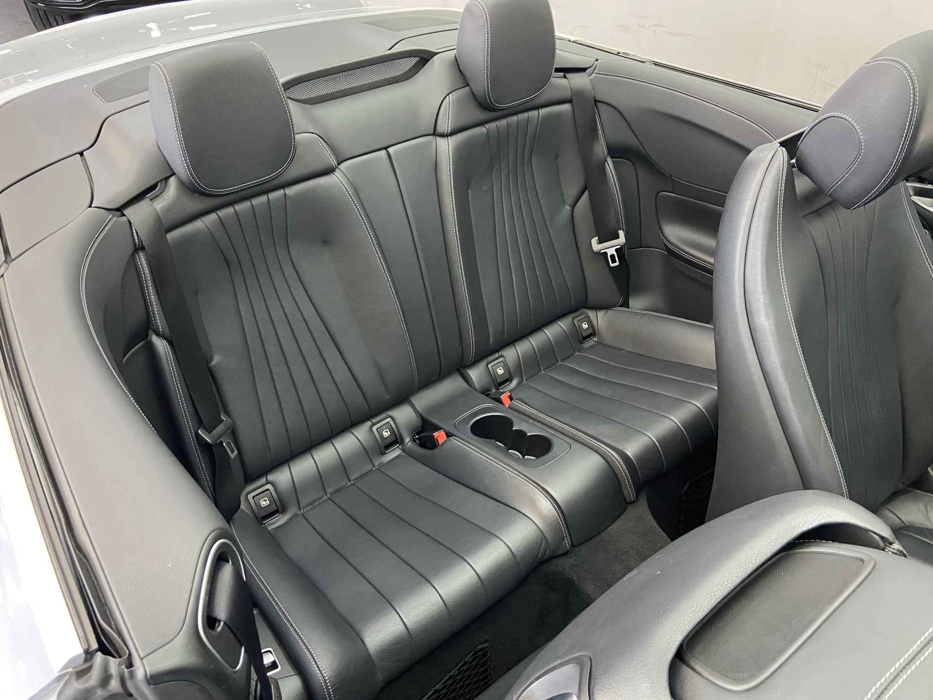 Mercedes-Benz E-klasse Cabrio 350 Premium Plus✅Sfeerverlichting✅Trekhaak✅AMG-Line✅Stoelverwarming✅Virtual Cockpit✅Nekverwarming✅ - 57/119