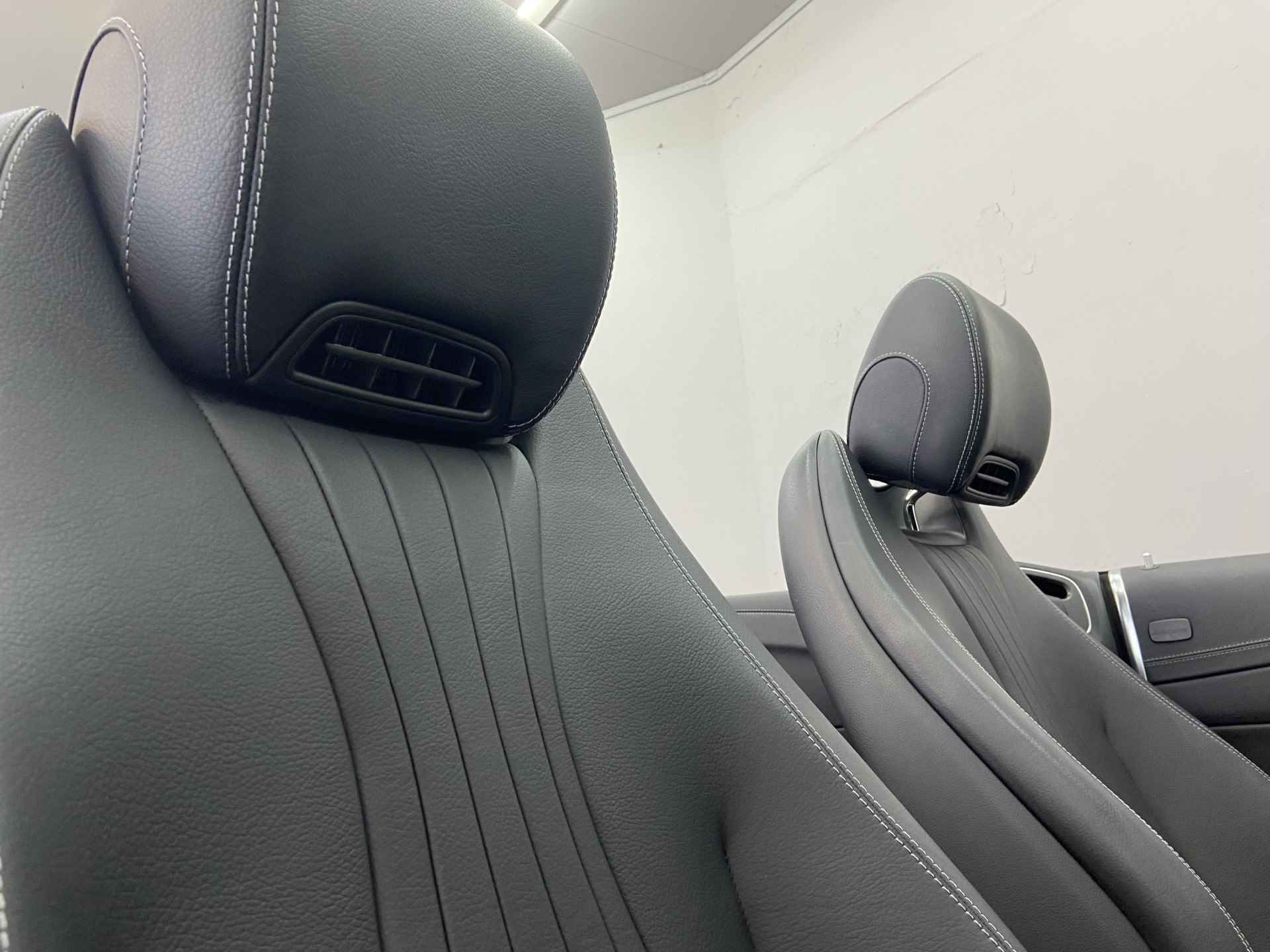 Mercedes-Benz E-klasse Cabrio 350 Premium Plus✅Sfeerverlichting✅Trekhaak✅AMG-Line✅Stoelverwarming✅Virtual Cockpit✅Nekverwarming✅ - 58/119