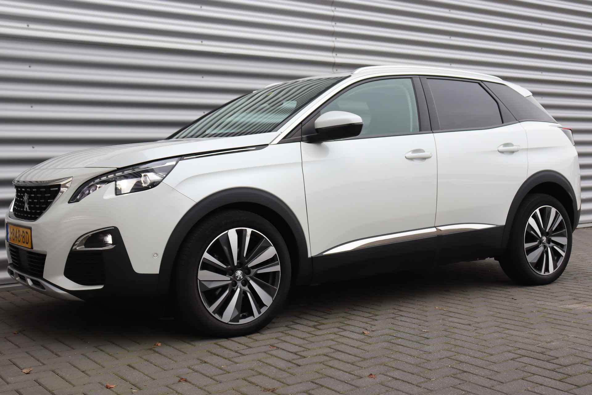 Peugeot 3008 1.2 PURETECH 130PK ALLURE+ AUTOMAAT - 6/44