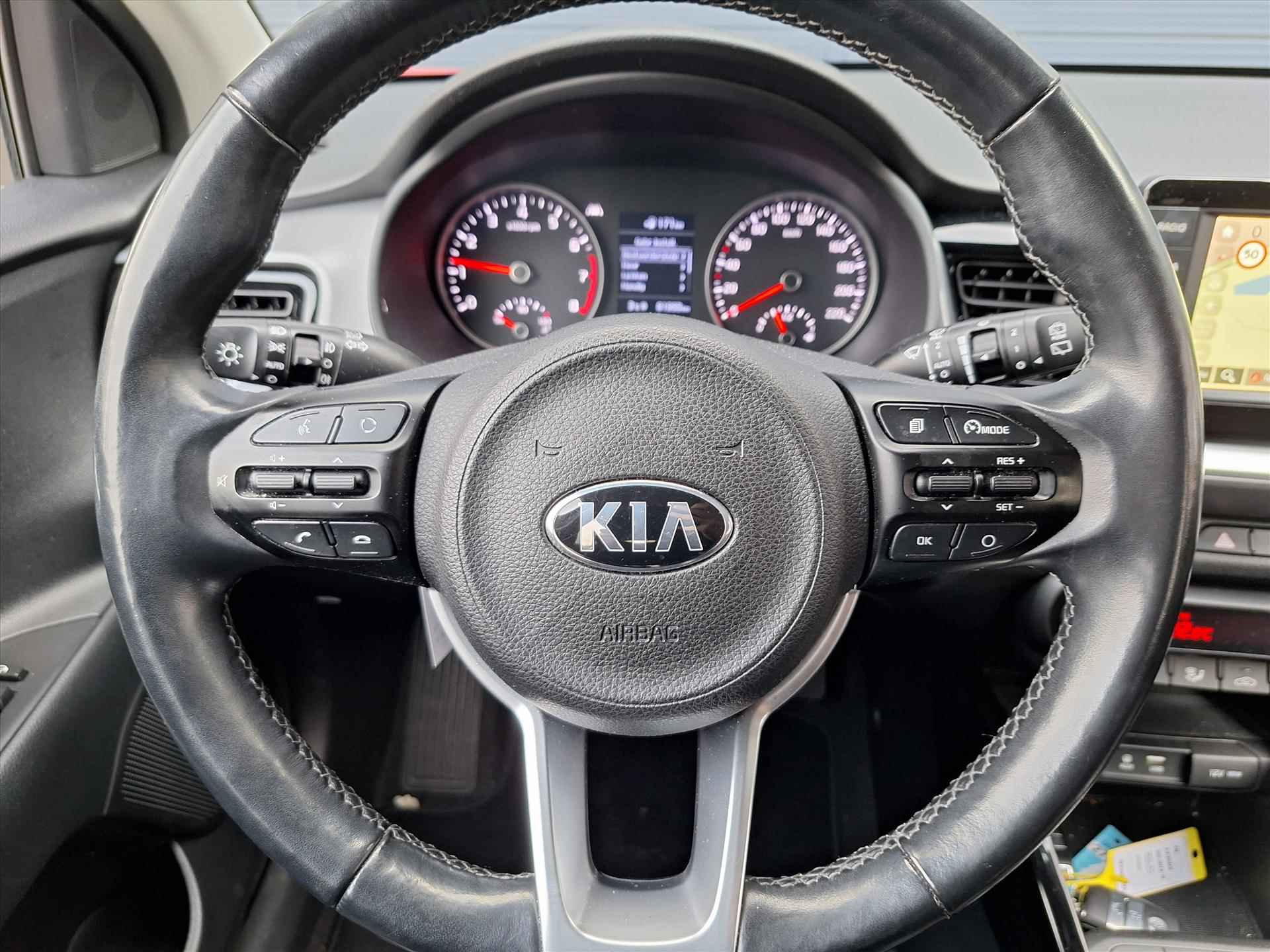 KIA Stonic 1.0 T-GDi 120pk ExecutiveLine | camera | Navigatie | Leder | Stoel en stuurverwarming - 11/35