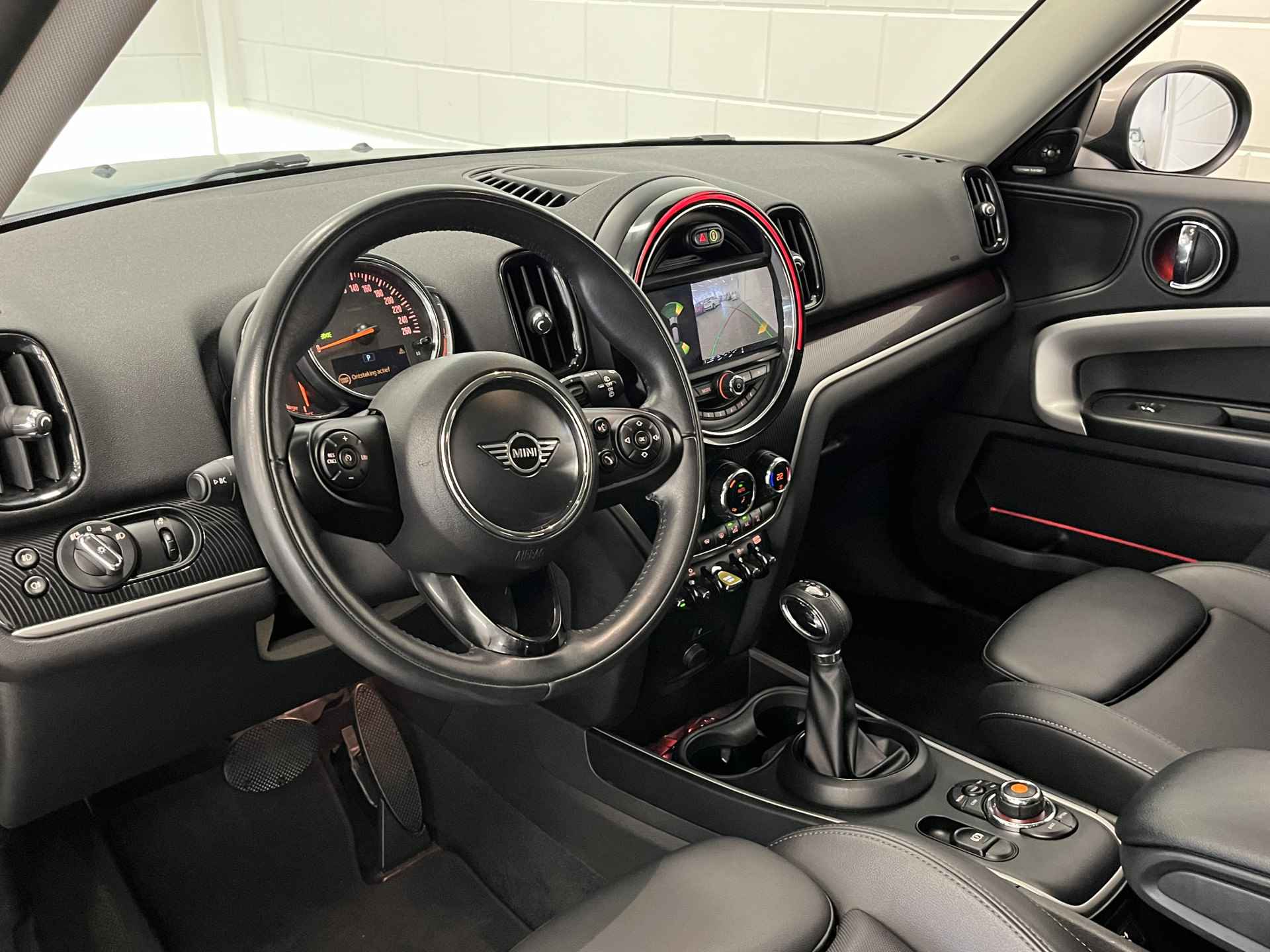 MINI Countryman Cooper S E ALL4 Pepper PHEV | LEDER | NAVIGATIE | AUTOMATISCHE ACHTERKLEP | CAMERA - 16/48