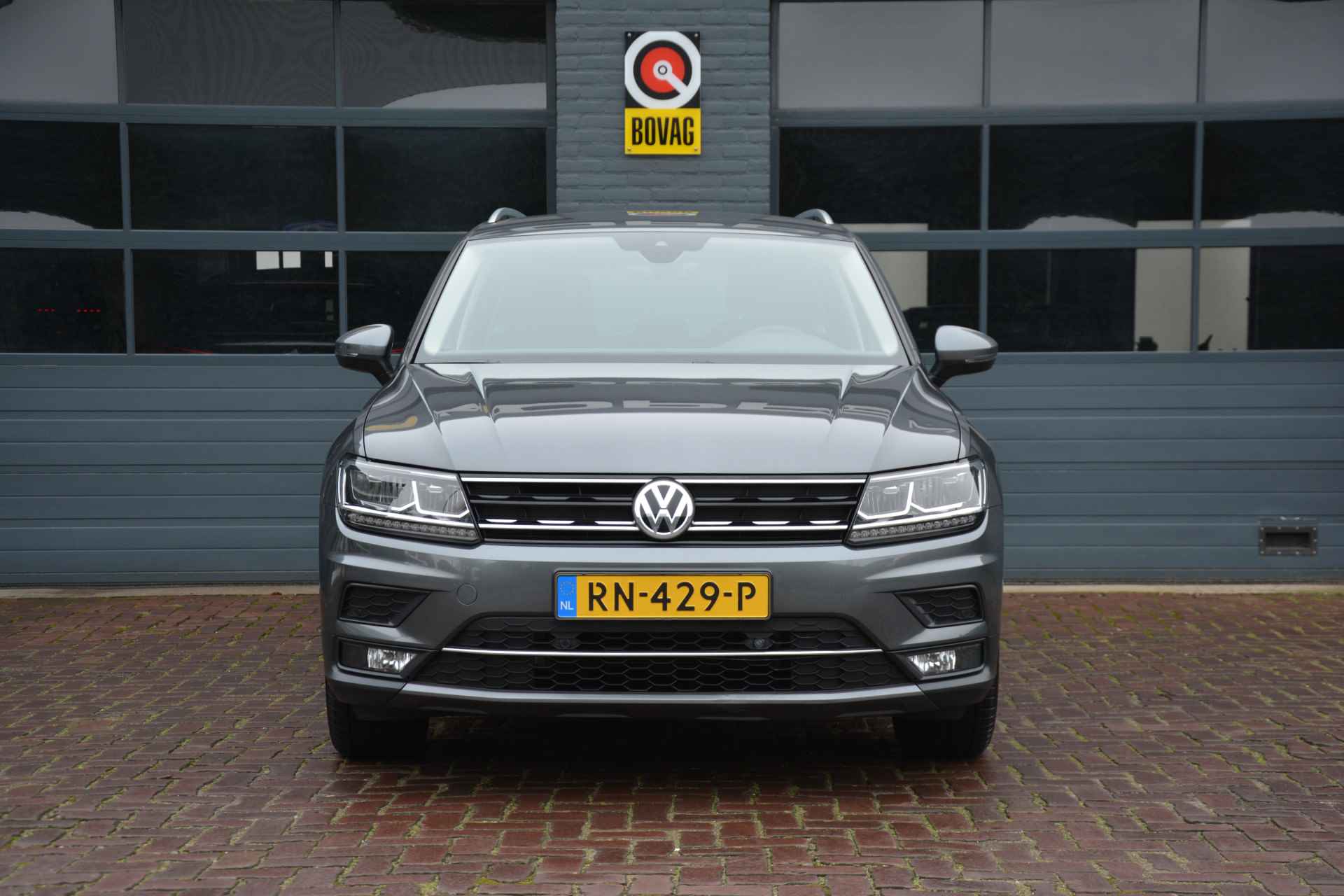 Volkswagen Tiguan 1.4 TSI Highline Automaat - 8/27