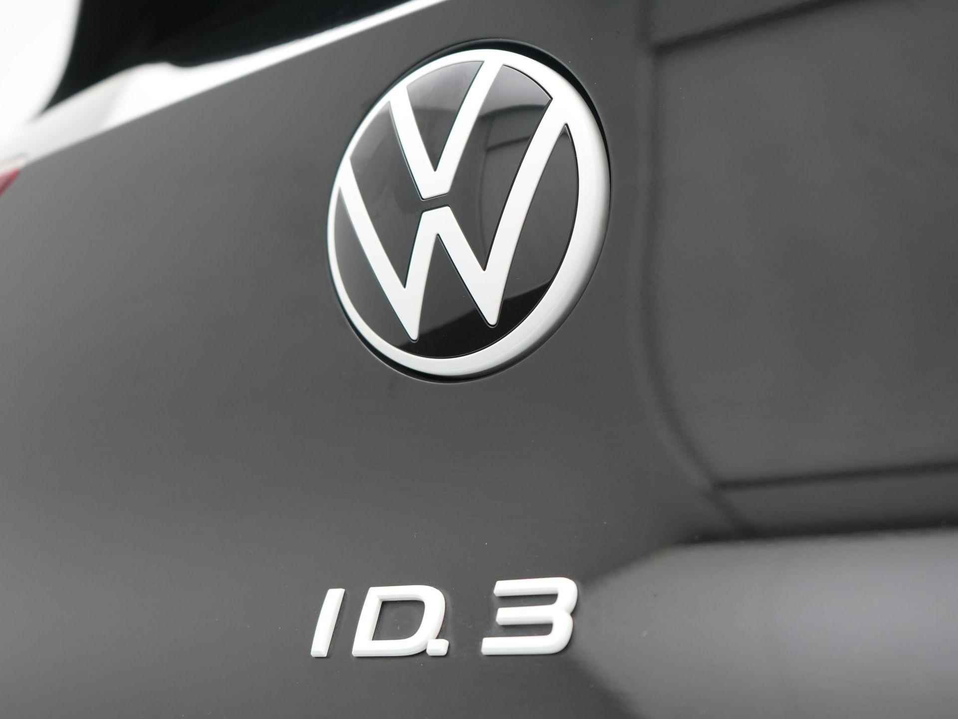 Volkswagen ID.3 Pro Edition Advantage 58 kWh / Camera / Adap. Cruise / Stoelverwarming - 52/55