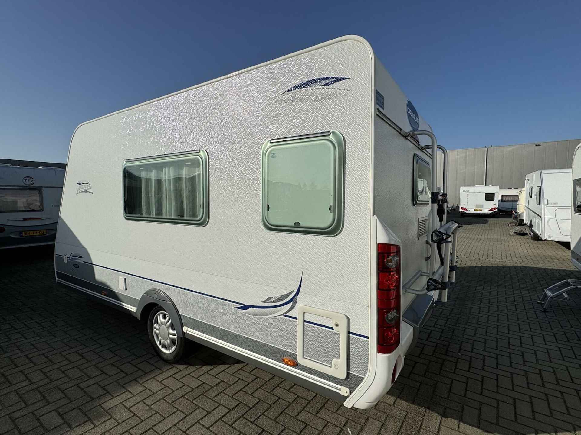 CARAVELAIR AMBIANCE STYLE 400, DWARSBED, FIETSENDR, VOORTENT - 5/24