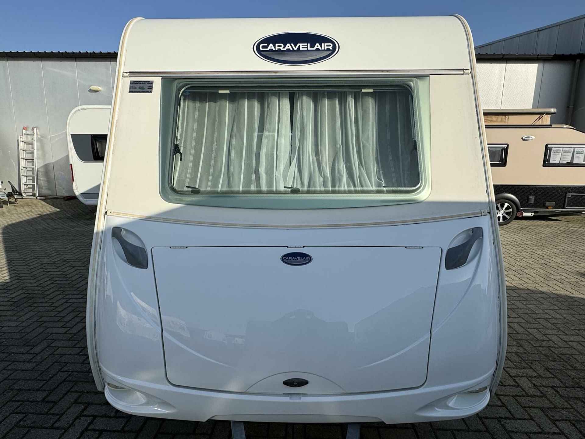 CARAVELAIR AMBIANCE STYLE 400, DWARSBED, FIETSENDR, VOORTENT - 7/24