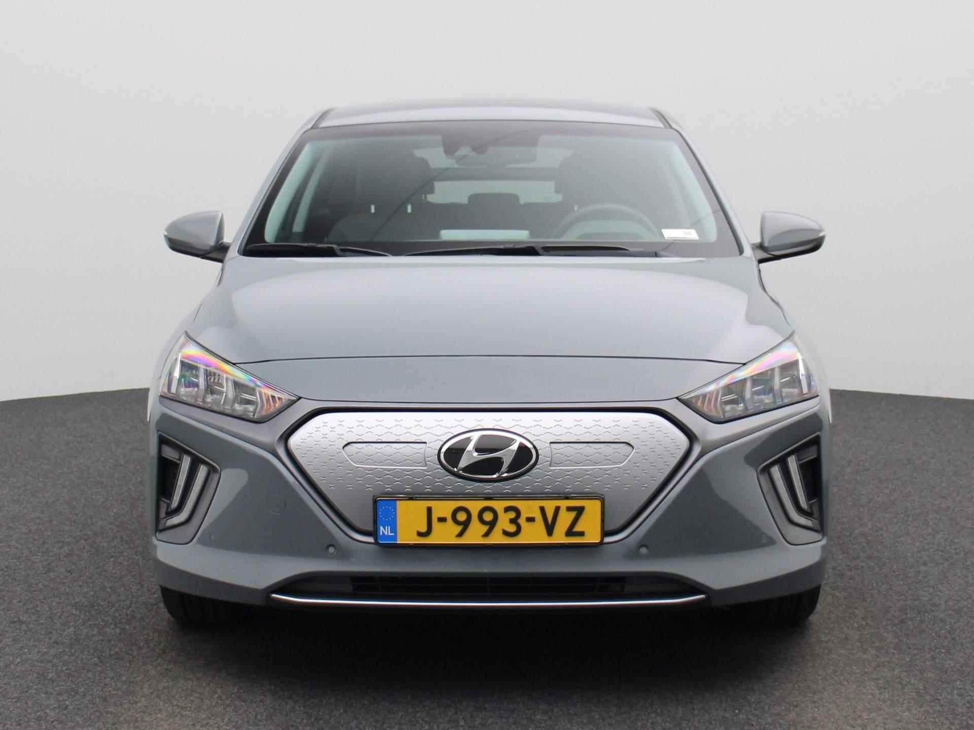 Hyundai IONIQ Premium EV 38 kWh | Camera | Infinity Audio | LED Verlichting | Navigatie | - 3/42