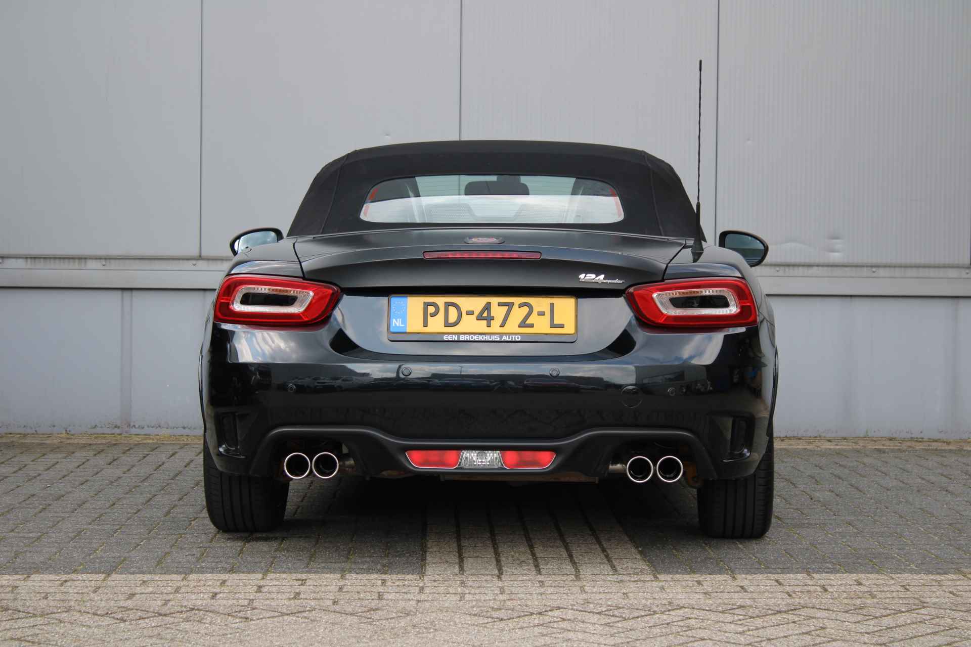 Fiat Spider Abarth 1.4 MultiAir Turbo | Orgineel NL | 170PK Handbak | Cruise | Stoelverwarming | Bose Audio - 6/49