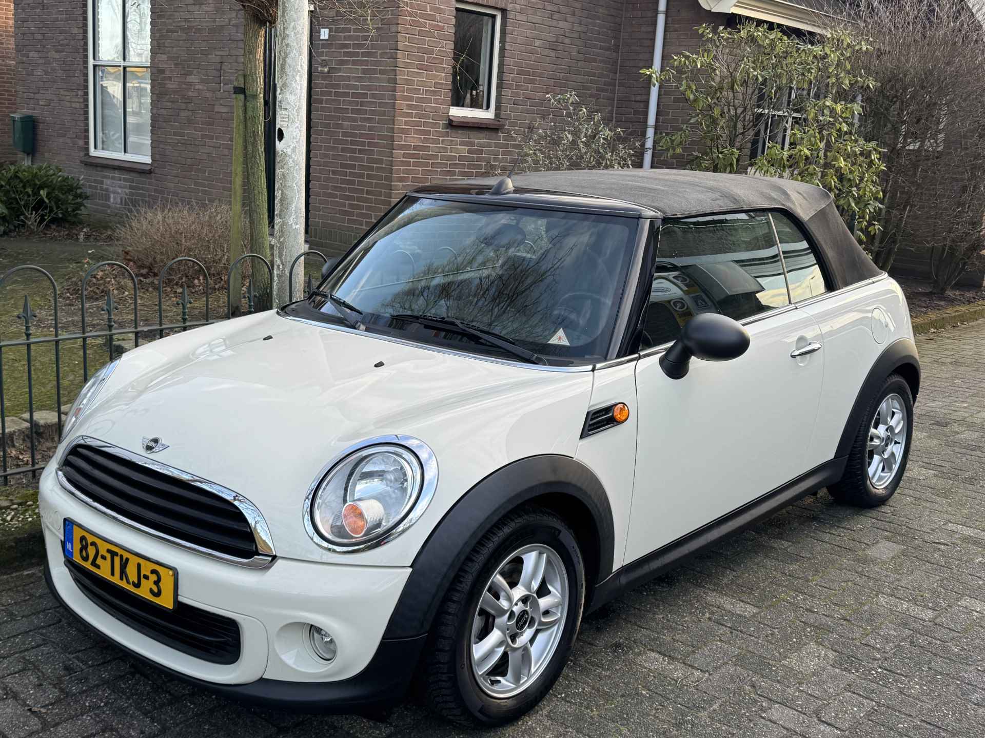 MINI Cabrio 1.6 One Salt - 4/38