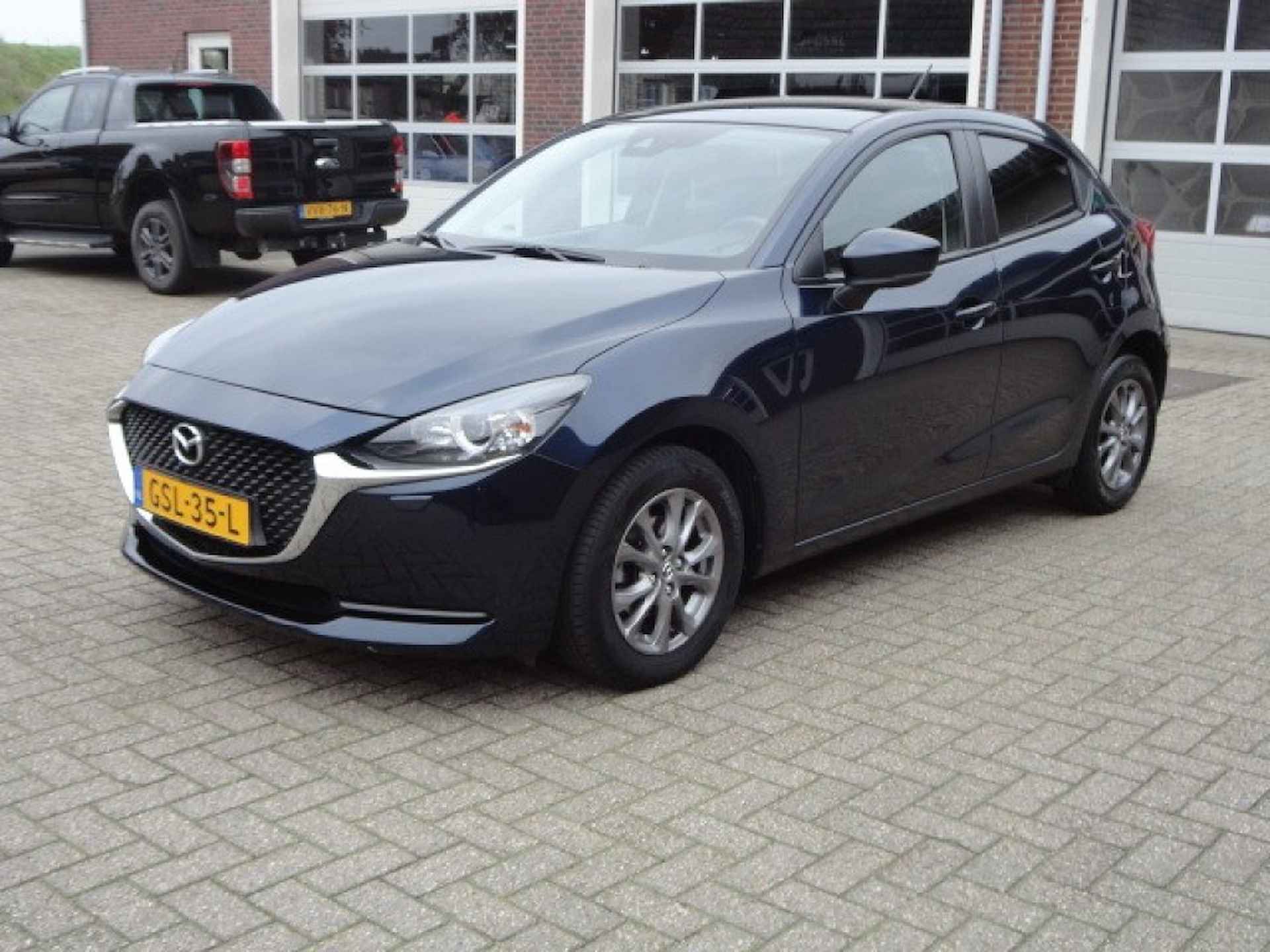 Mazda 2