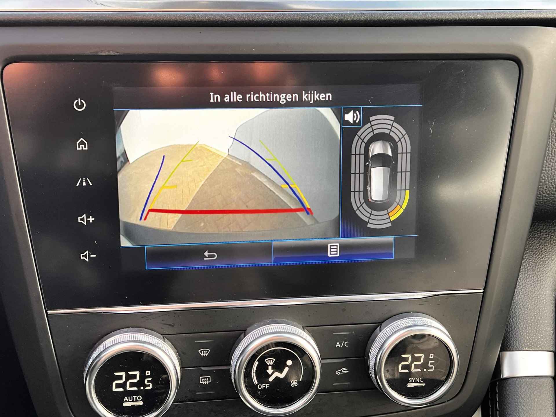 Renault Kadjar 1.3 TCe Intens / Trekgewicht 1.500 kg / Afneembare trekhaak / Panorama dak / Navi / Apple Carplay Android / 19" All Season banden / - 5/52