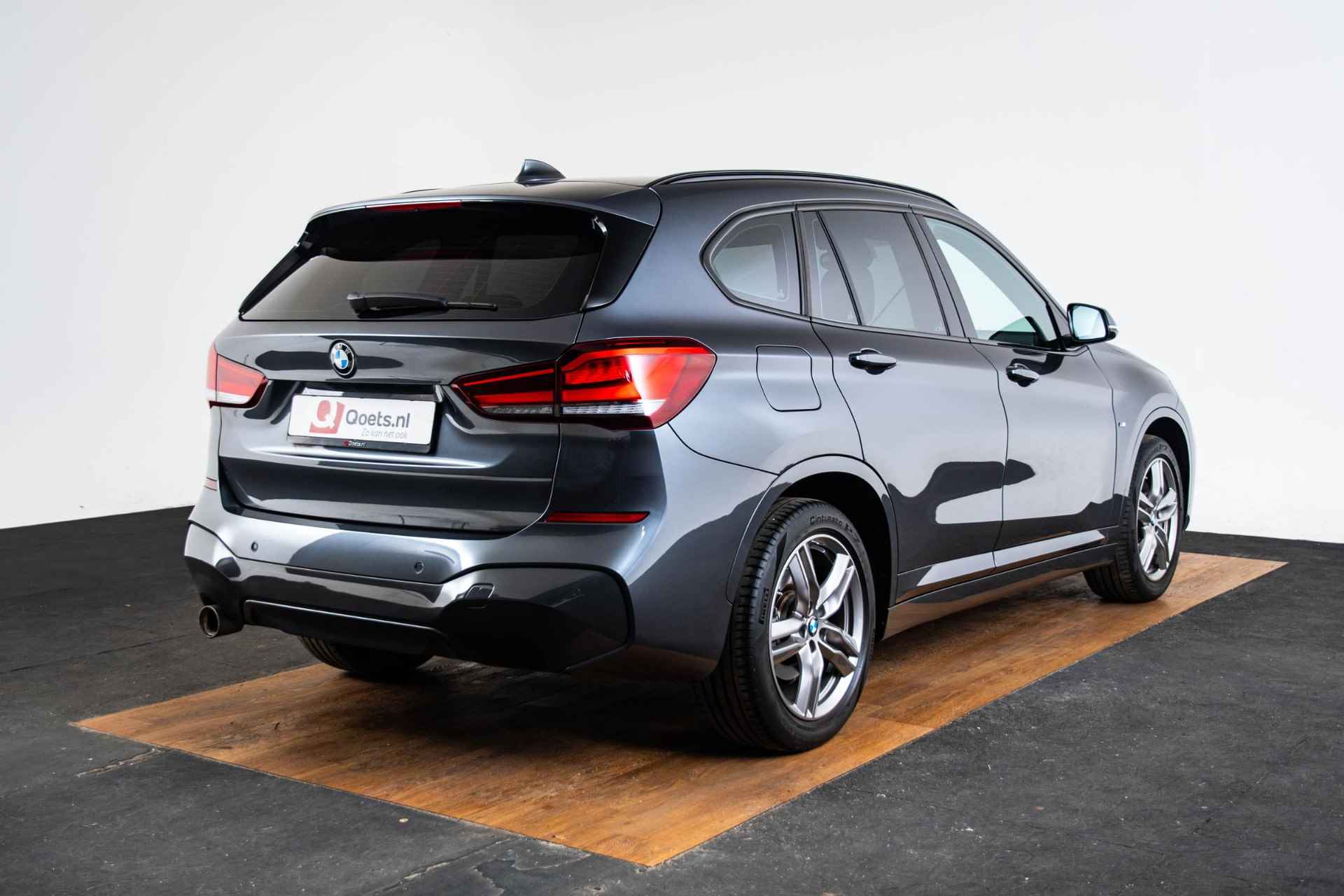 BMW X1 xDrive25e eDrive Edition M Sport - Elektrische Achterklep - Cruise control - Park Distance Control achter - Elektrisch verwarmde voorstoelen - Koplampsproeiers - Armsteun voor - Akoestische voetgangersbescherming - - 2/61