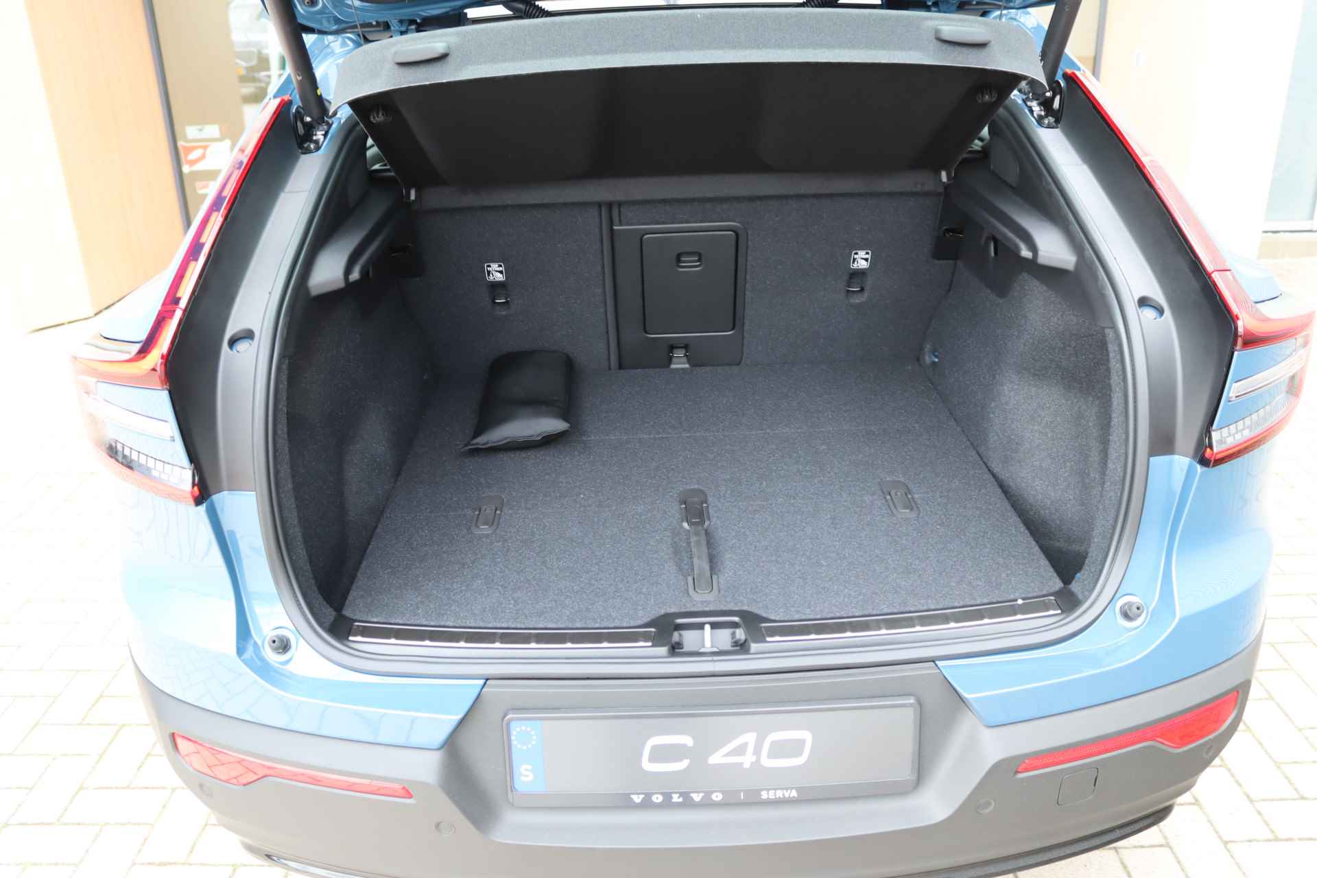 Volvo C40 Single Motor Extended Range Plus 82 kWh | Stoel- en stuurverwarming - 9/15