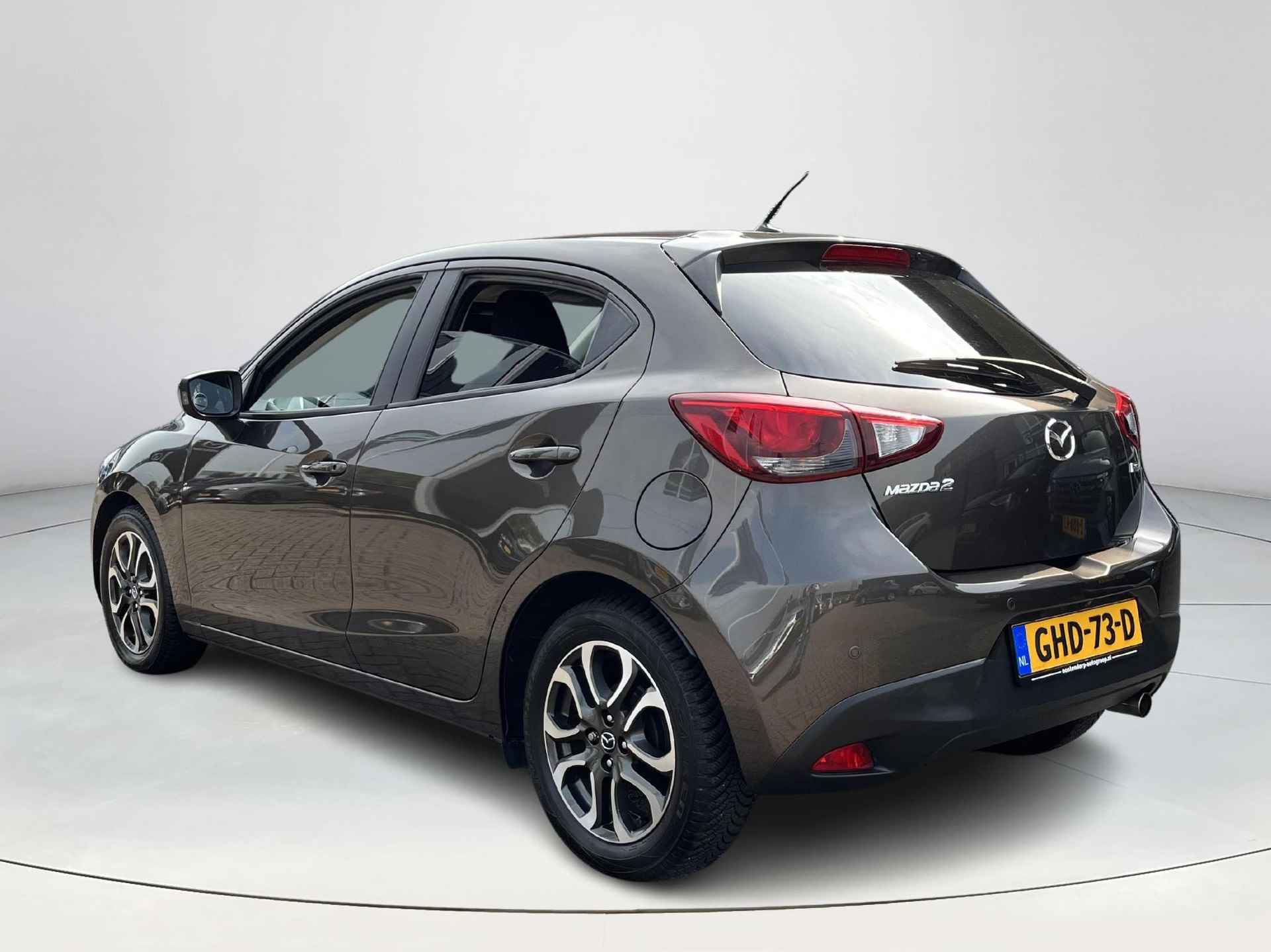 Mazda 2 1.5 Skyactiv-G GT-M Automaat | Rijklaarprijs! | Climate Control | Camera | Cruise Control | Stoelverwarming | Inclusief 12 mnd Bovag-Garantie! | - 4/24