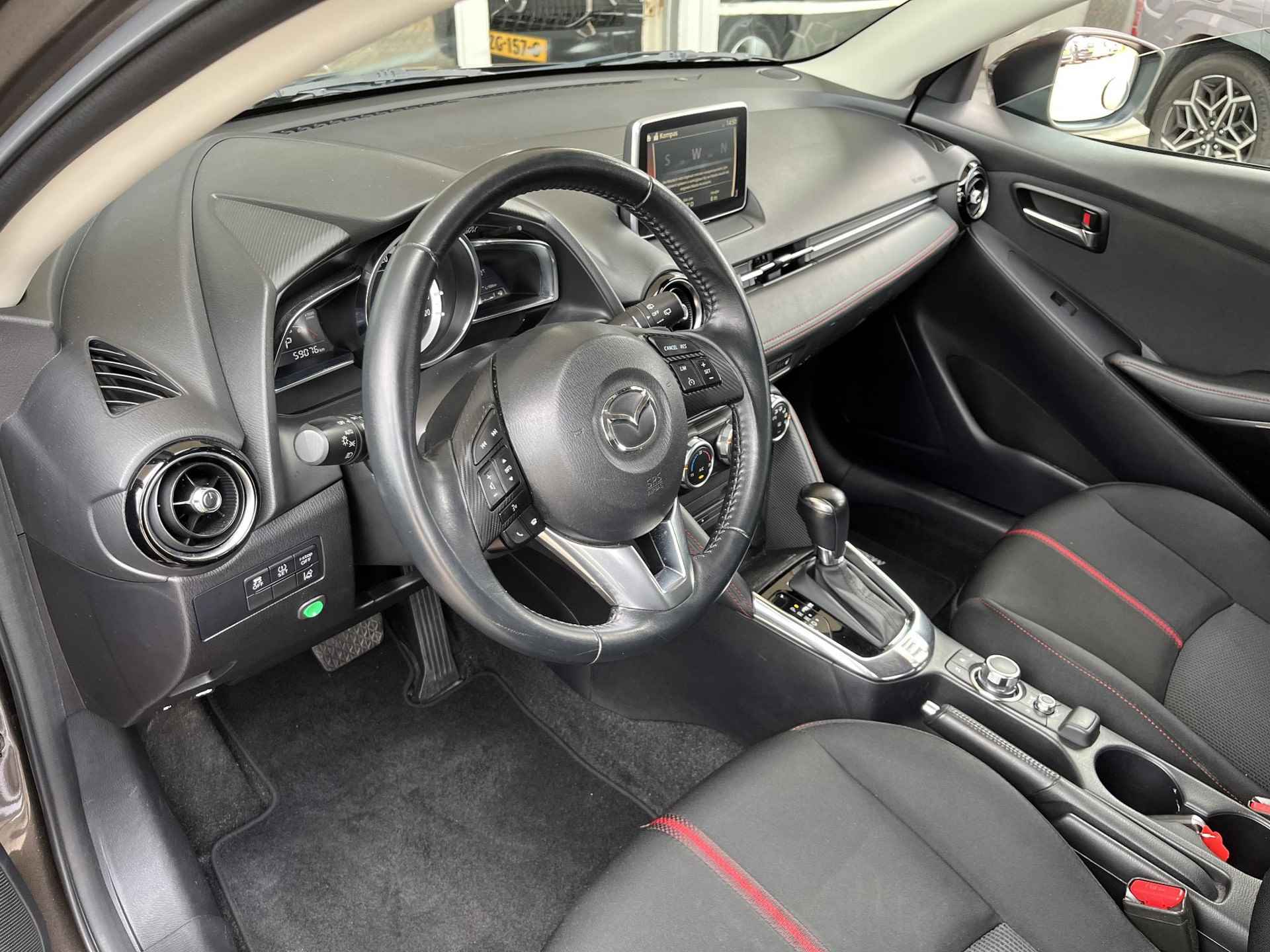 Mazda 2 1.5 Skyactiv-G GT-M Automaat | Rijklaarprijs! | Climate Control | Camera | Cruise Control | Stoelverwarming | Inclusief 12 mnd Bovag-Garantie! | - 21/24