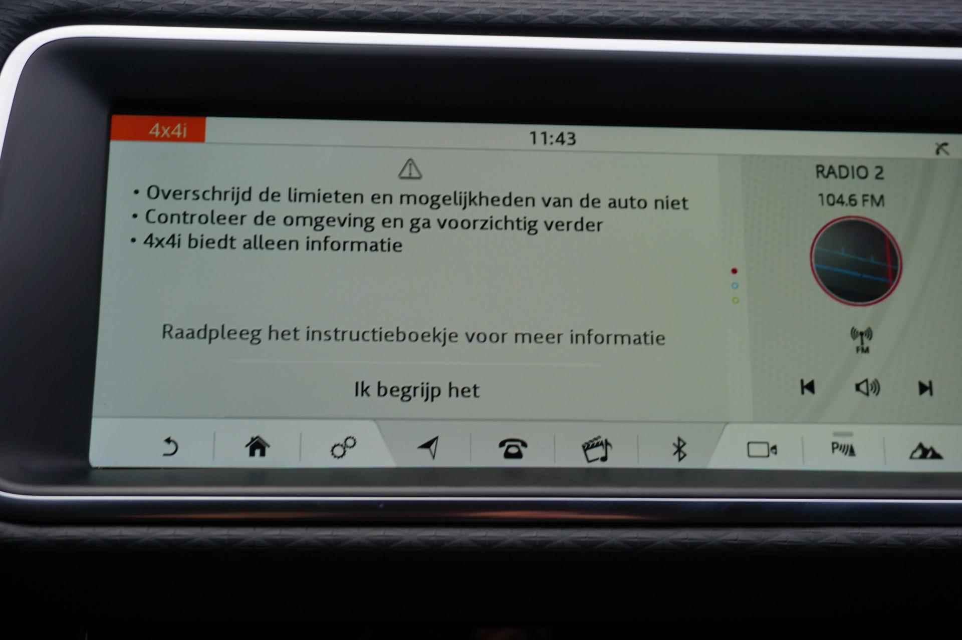 Land Rover Range Rover Evoque 2.0 P200 AWD R-Dynamic Hello Edition | PDC Voor & Achter | Achteruitrijcamera | Stoelverwarming | Apple Carplay - 53/55