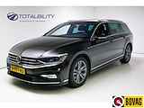 Volkswagen Passat Variant 1.5 TSI Elegance Business R 150 PK Panoramadak, Travel-assist, Stoelverw, Half leer/alcan, Camera, Navigatie, Trekhaak