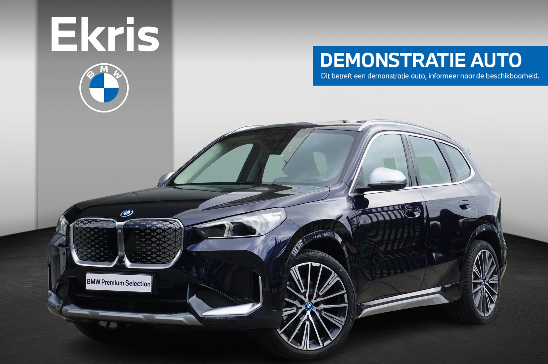 BMW iX1 xDrive30 xLine | Innovation Pack | 20 inch BMW Individual Light alloy wheels multi-spoke | Glazen panoramadak