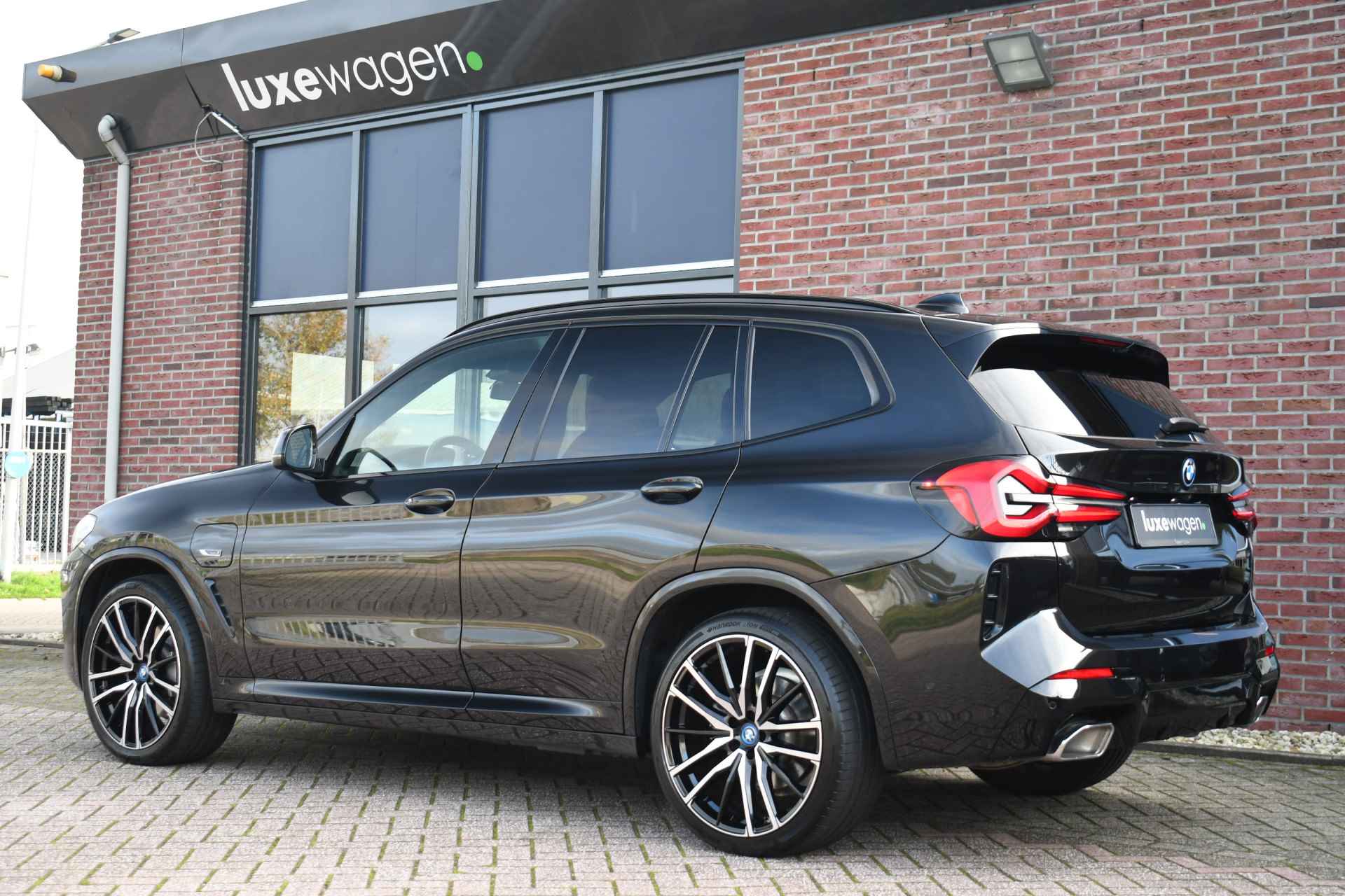 BMW X3 xDrive30e M-Sport Trekh 21inch Gesture Camera HiFi BTW-auto - 6/76