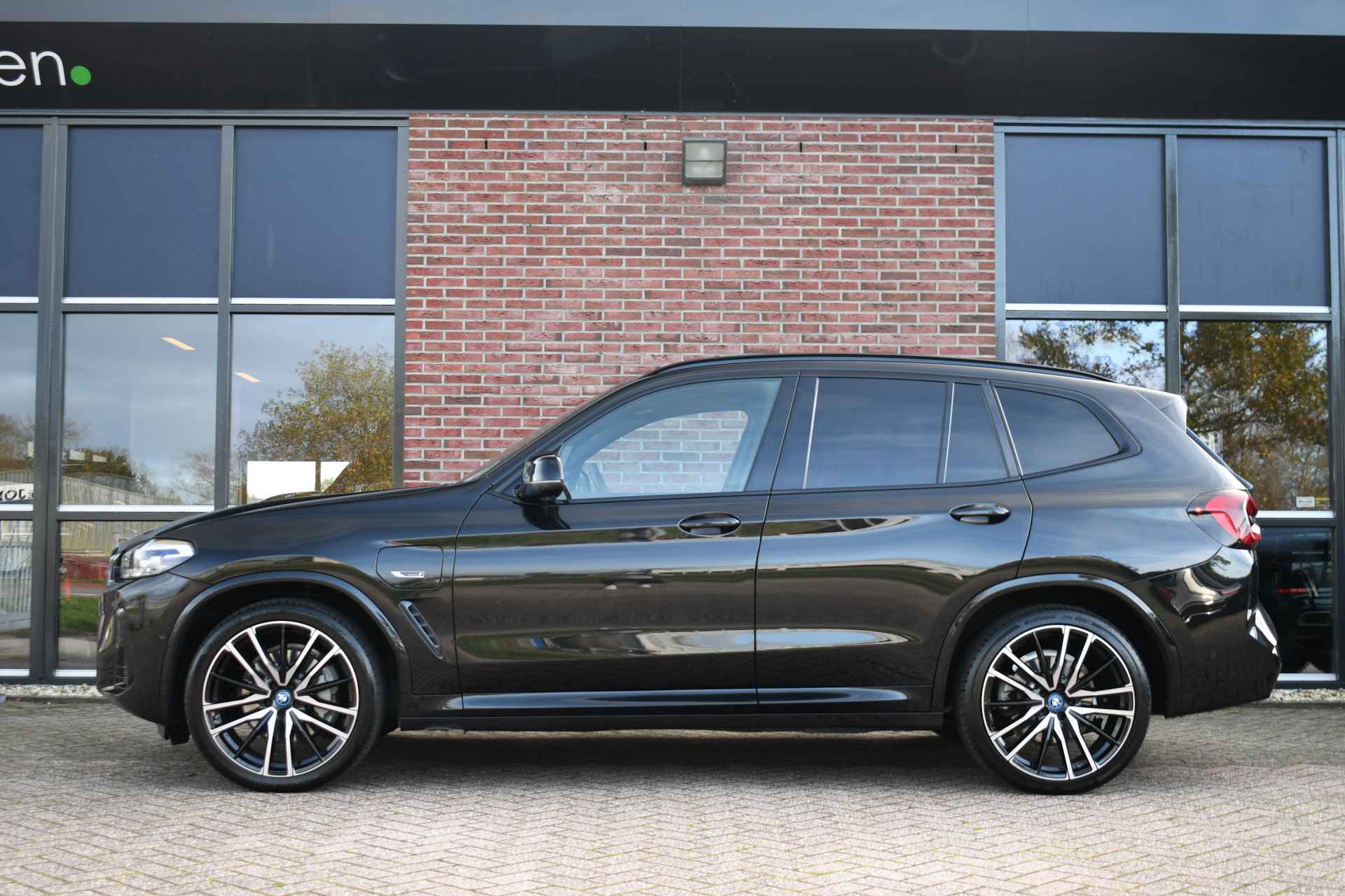 BMW X3 xDrive30e M-Sport Trekh 21inch Gesture Camera HiFi BTW-auto - 42/76