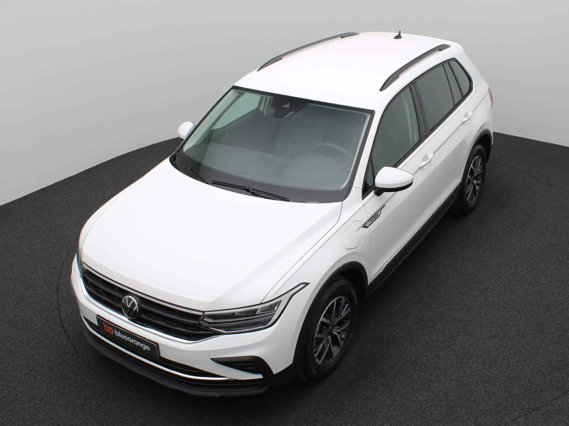 Volkswagen Tiguan 1.4 TSI eHybrid Life Business 245PK DSG Keyless, Side Assist, Virtual Pedal, Adaptieve Cruise Controle, Achteruitrijcamera, 17" LM Velgen - 14/48