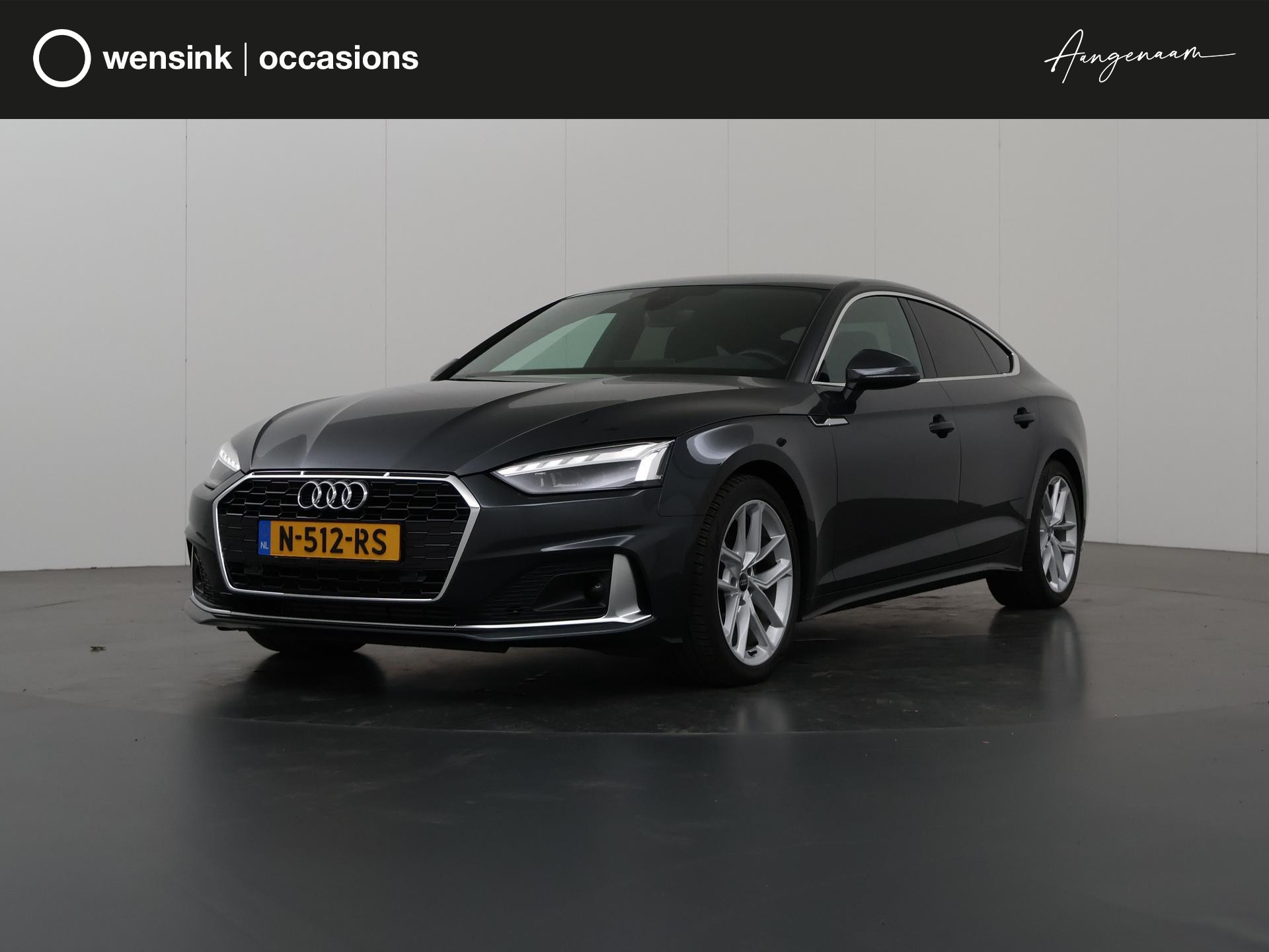 Audi A5 Sportback 35 TFSI S Line Competition | Trekhaak | Navigatie | Matrix Led | Stoelverwarming | Keyless Go | Parkeersensoren | Ele.verstelbare stoelen + Geheugen |