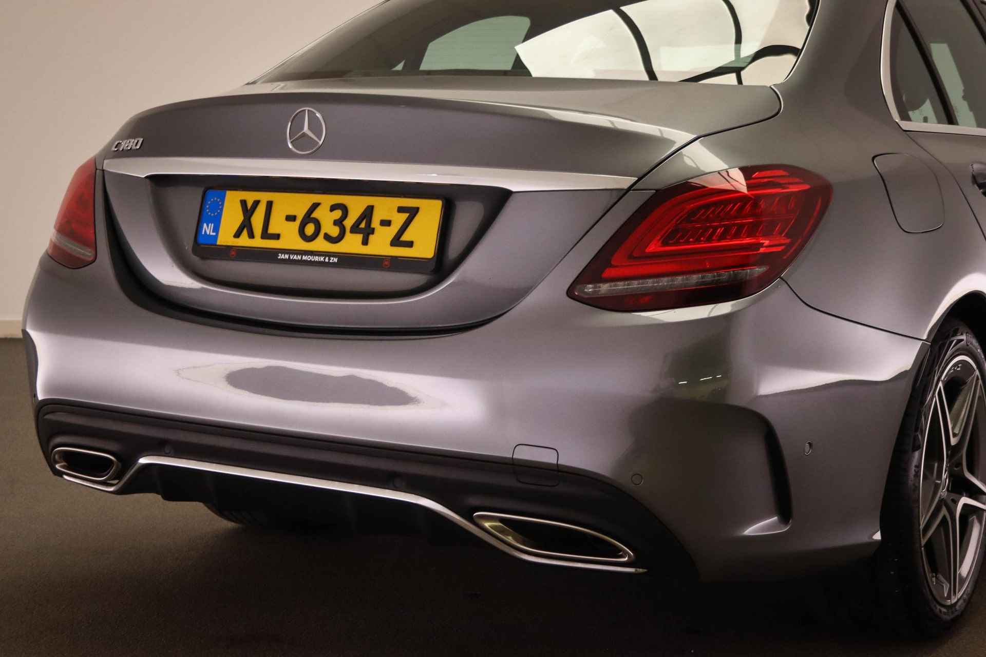 Mercedes-Benz C-klasse 180 Premium Pack | AMG LINE |  PANORAMADAK | MATRIX LED | LEDER | DAB | APPLE | CAMERA | 18" | DEALER ONDERHOUDEN - 17/58