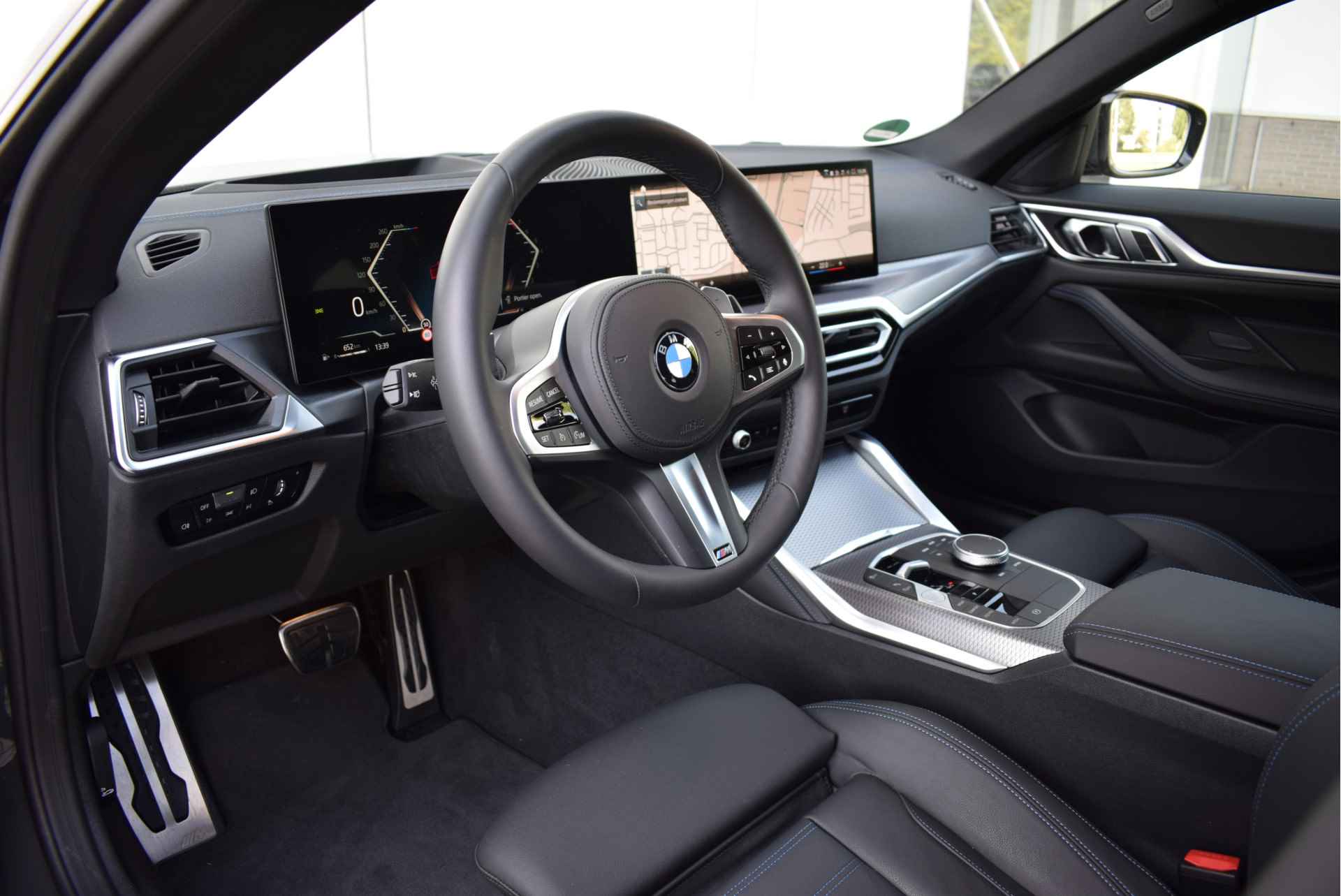 BMW 4 Serie Gran Coupé 430i High Executive M Sport Automaat / Stoelverwarming / Parking Assistant / Live Cockpit Professional / Cruise Control / Driving Assistant / M Sportonderstel - 22/31