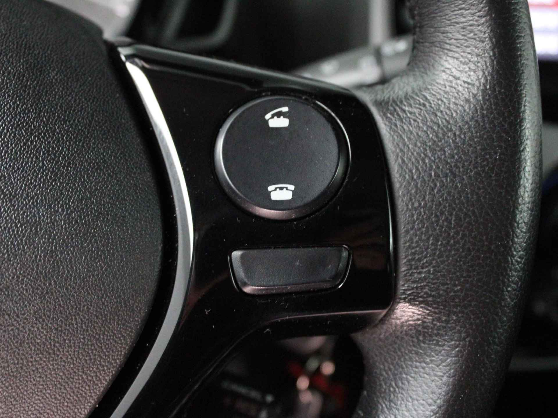 Toyota Aygo 1.0 VVT-i x-play | LED | Airco | Bluetooth | Radio-USB | Apple Carplay/Android Auto | 1e eigenaar! - 30/43