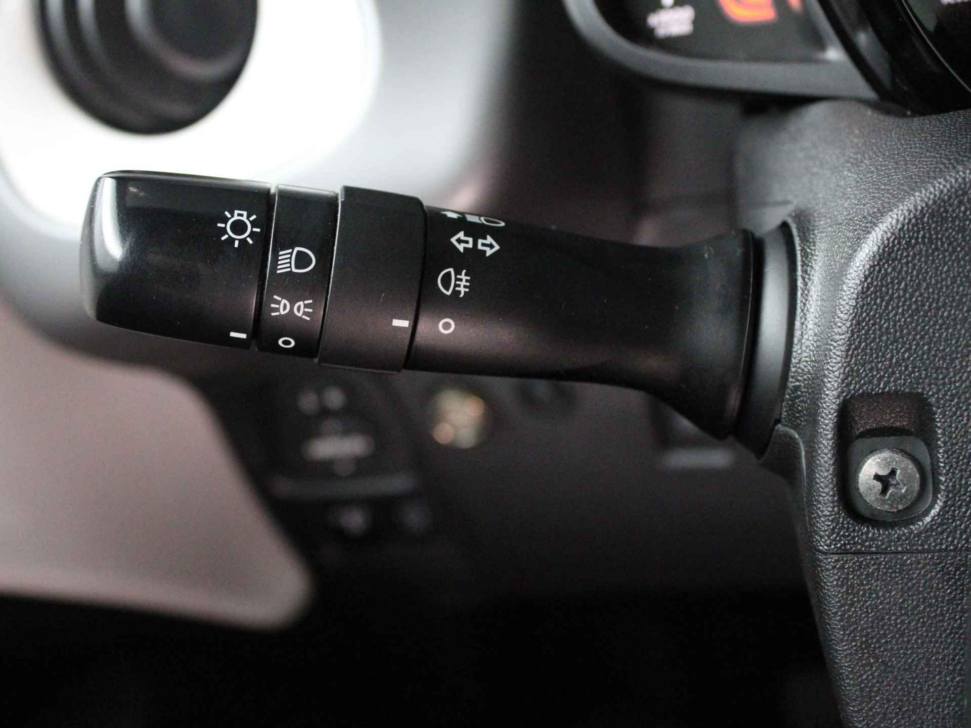 Toyota Aygo 1.0 VVT-i x-play | LED | Airco | Bluetooth | Radio-USB | Apple Carplay/Android Auto | 1e eigenaar! - 31/43