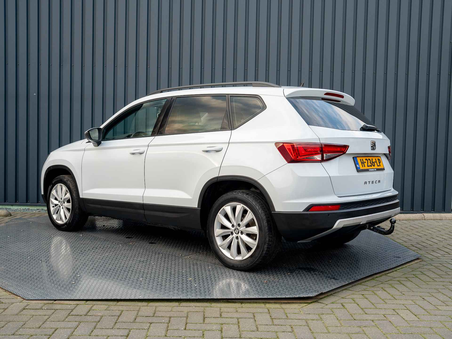 SEAT Ateca 1.5 TSI 150Pk DSG Style Business Intense | Trekhaak wegkl. | Prijs Rijklaar!! - 31/61