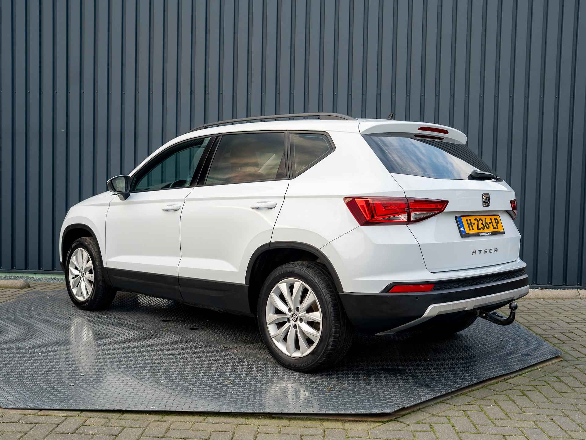 SEAT Ateca 1.5 TSI 150Pk DSG Style Business Intense | Trekhaak wegkl. | Prijs Rijklaar!! - 33/61