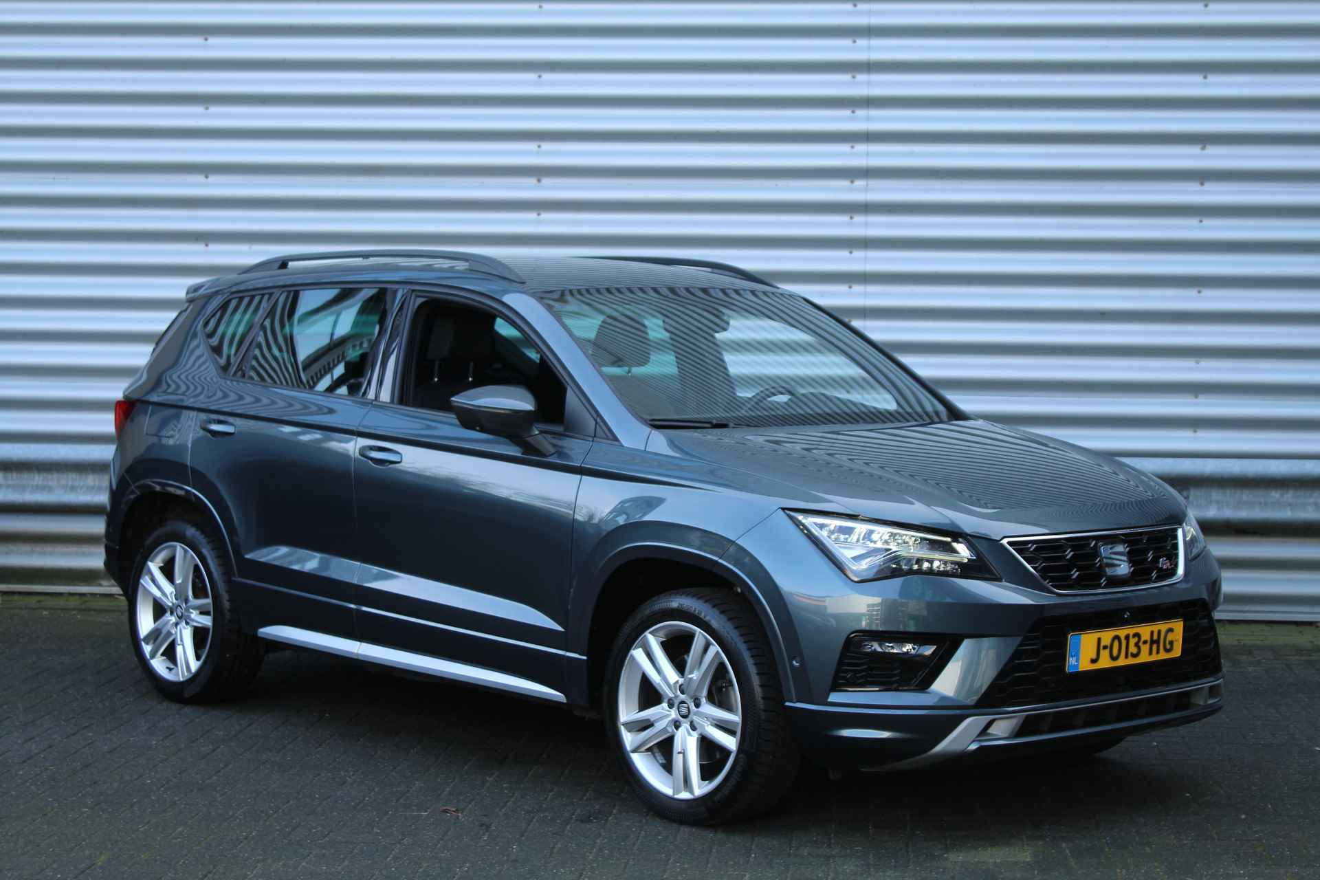 SEAT Ateca 1.5 TSI 150pk FR Business Intense NL-Auto NAP Clima Cruise Navi 360 Camera LMV - 4/37